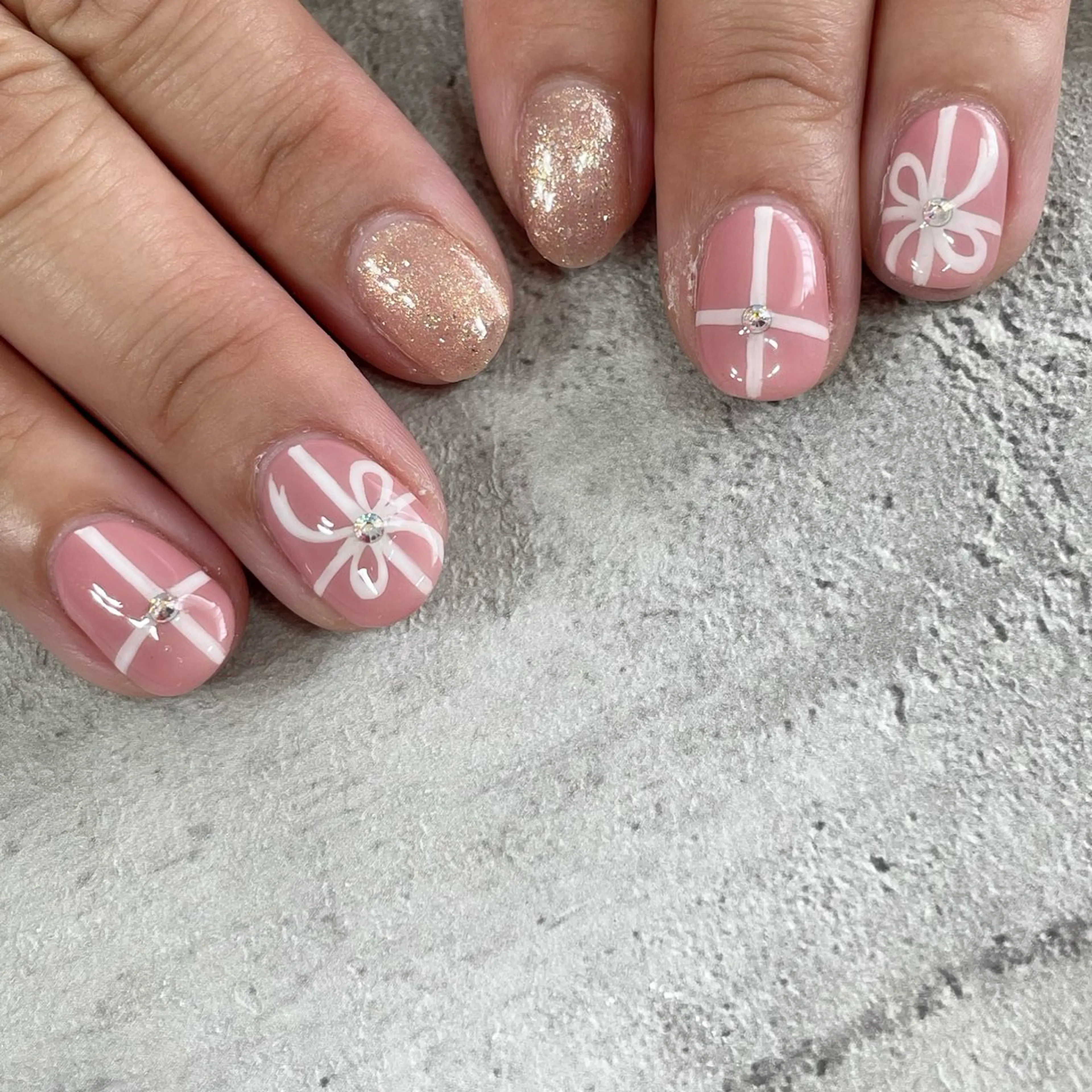 ネイル ジェルネイル 東 千夏のネイルデザイン