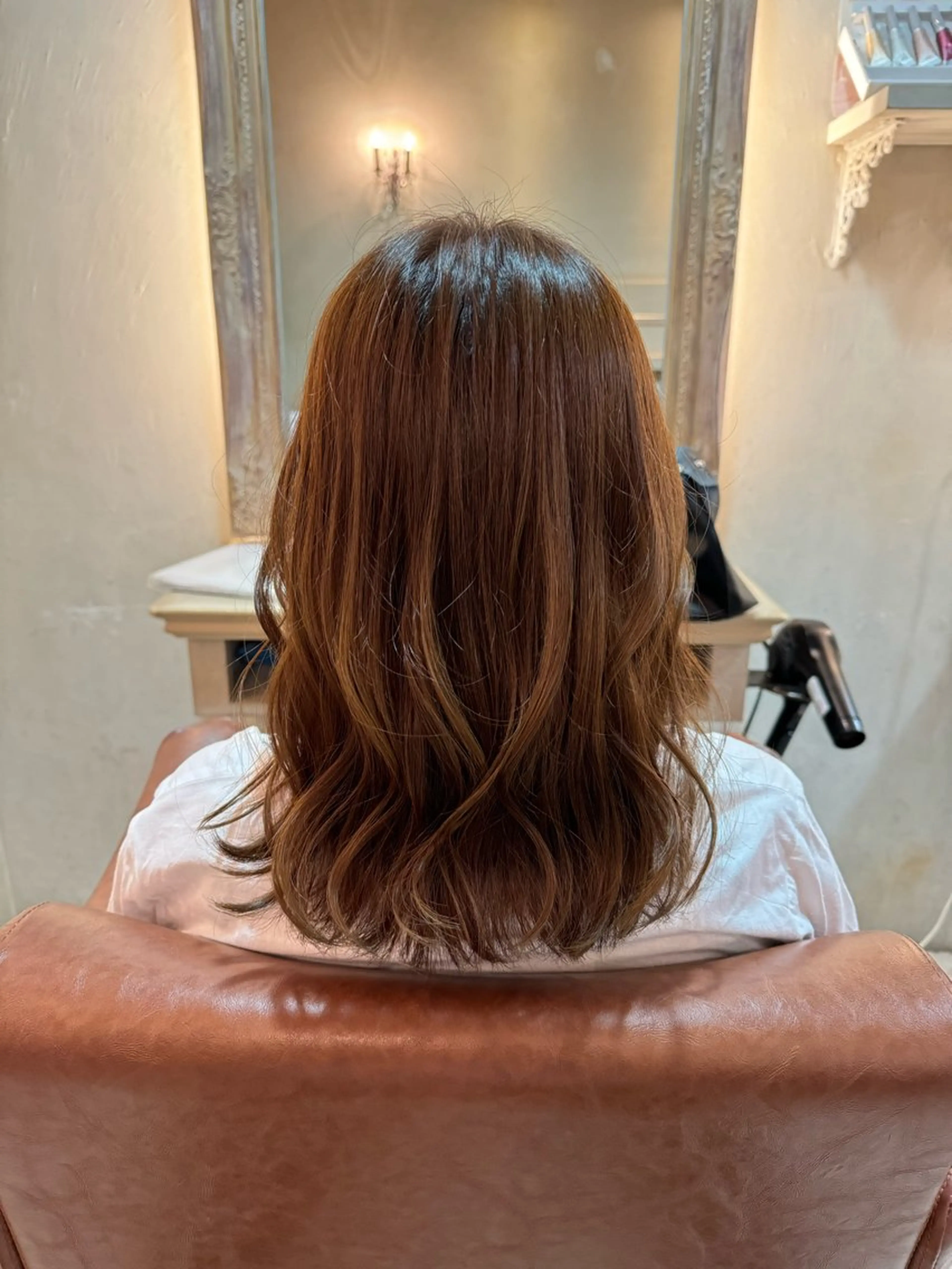 セミロング エイミー カットモデル枠のヘアスタイル