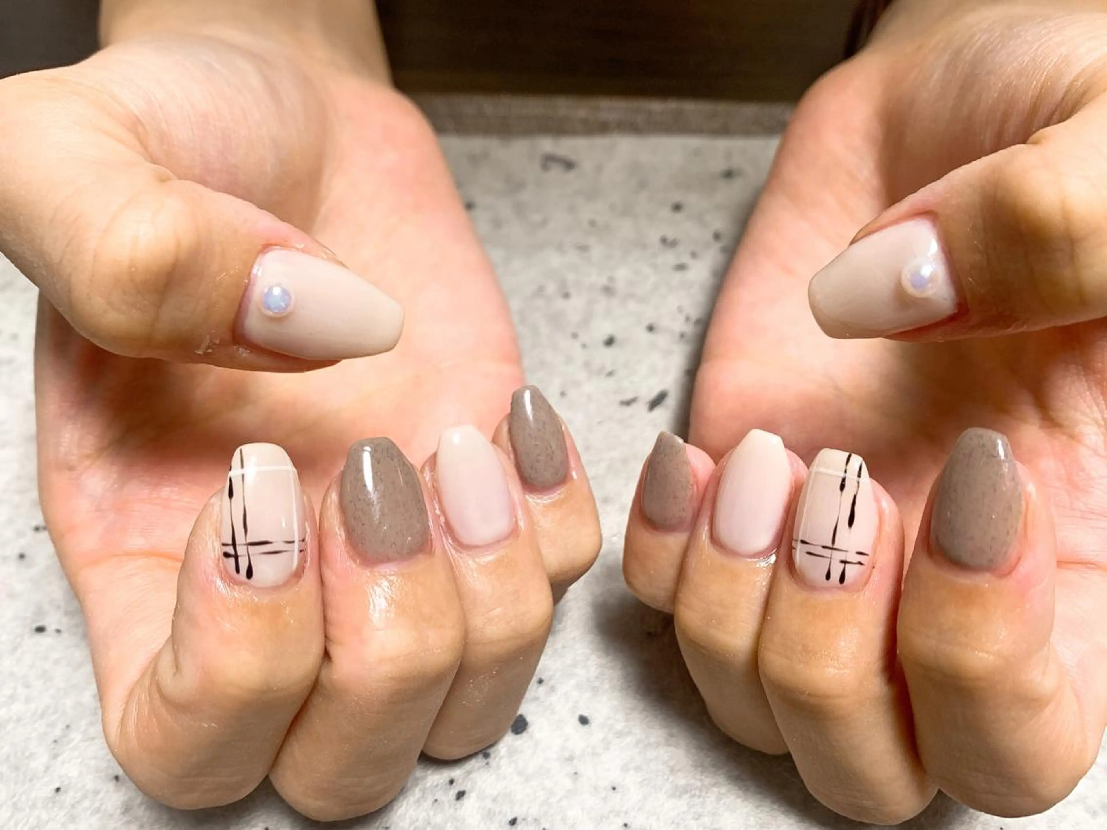 ネイル フットネイル ジェルネイル 韓国ネイル マグネットネイル ミラーネイル Mogu nail 二子玉川のネイルデザイン