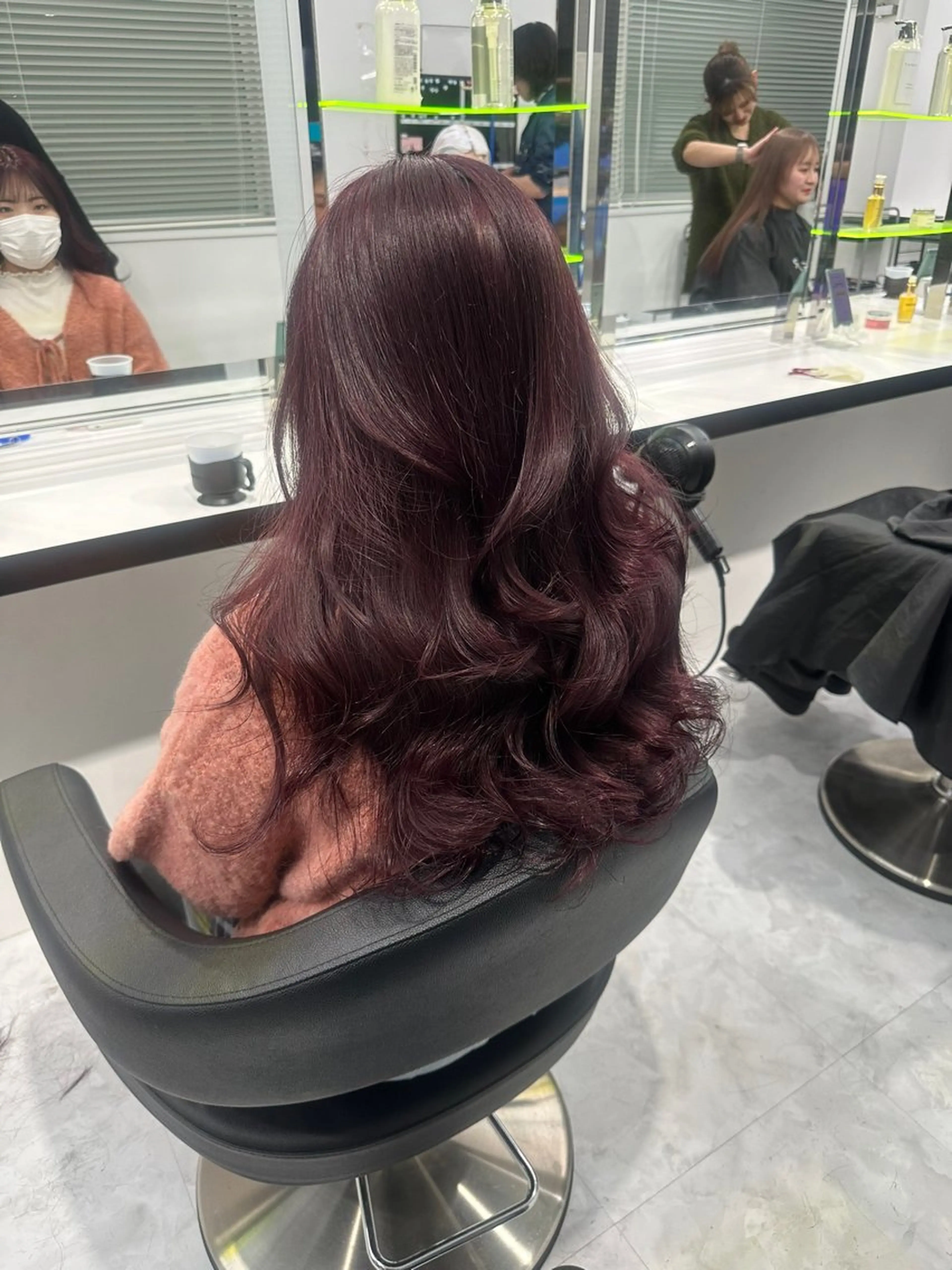 セミロング カラー レイヤーカット カット 🫧ハイトーン🫧 ベージュ🫧徹哉のヘアスタイル