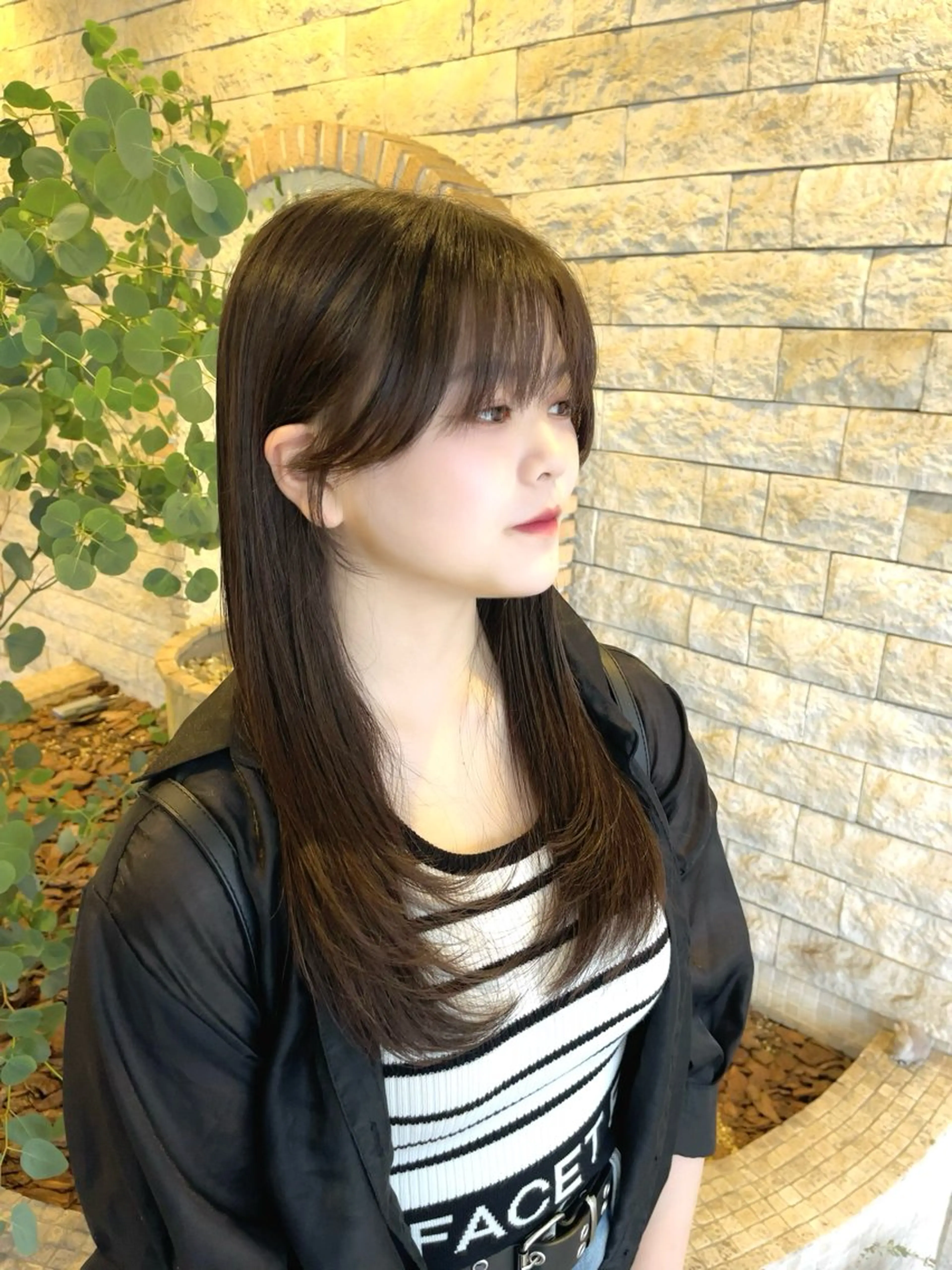 ロング カラー 顔周りカット レイヤーカット suzuka/透明感 カラー 美髪縮毛矯正のヘアスタイル