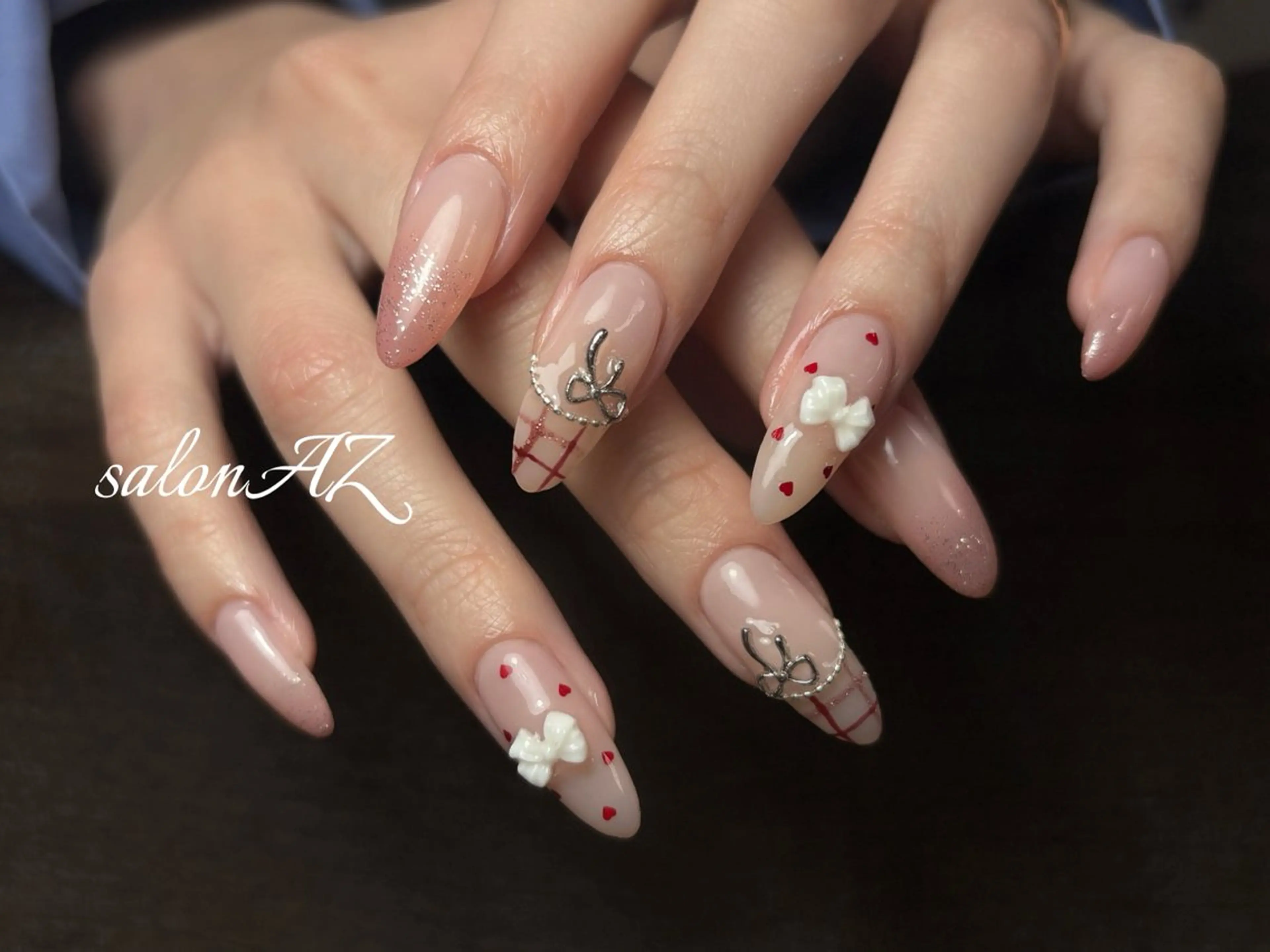 ネイル アートネイル 長さ出し フットネイル フレンチネイル ジェルネイル ハンドネイル salon AZのネイルデザイン