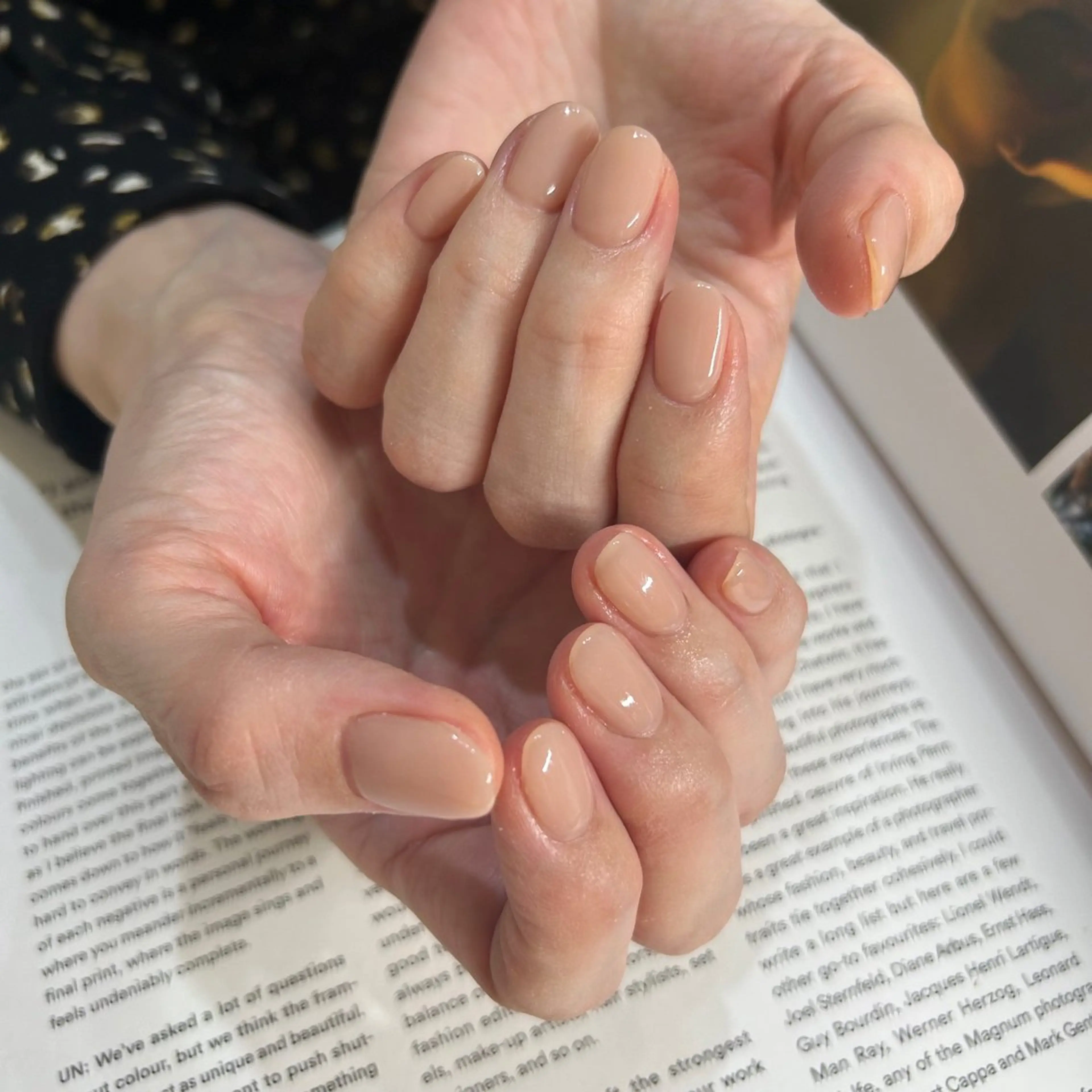 ネイル ブルー フットネイル ジェルネイル キラキラネイル 韓国ネイル RooM -produce by maynail-所属・RooM -mizuki-のネイルデザイン