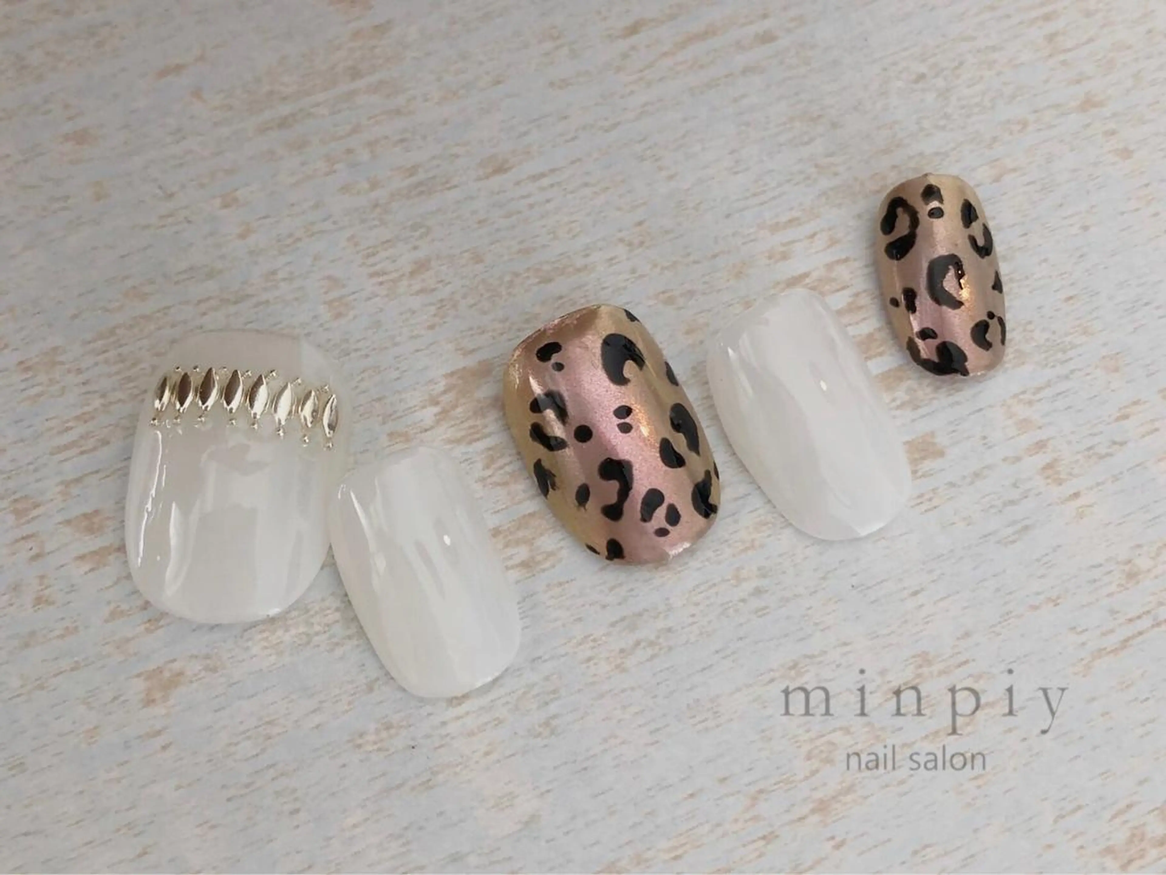 ネイル 𖡼 yumenoのネイルデザイン