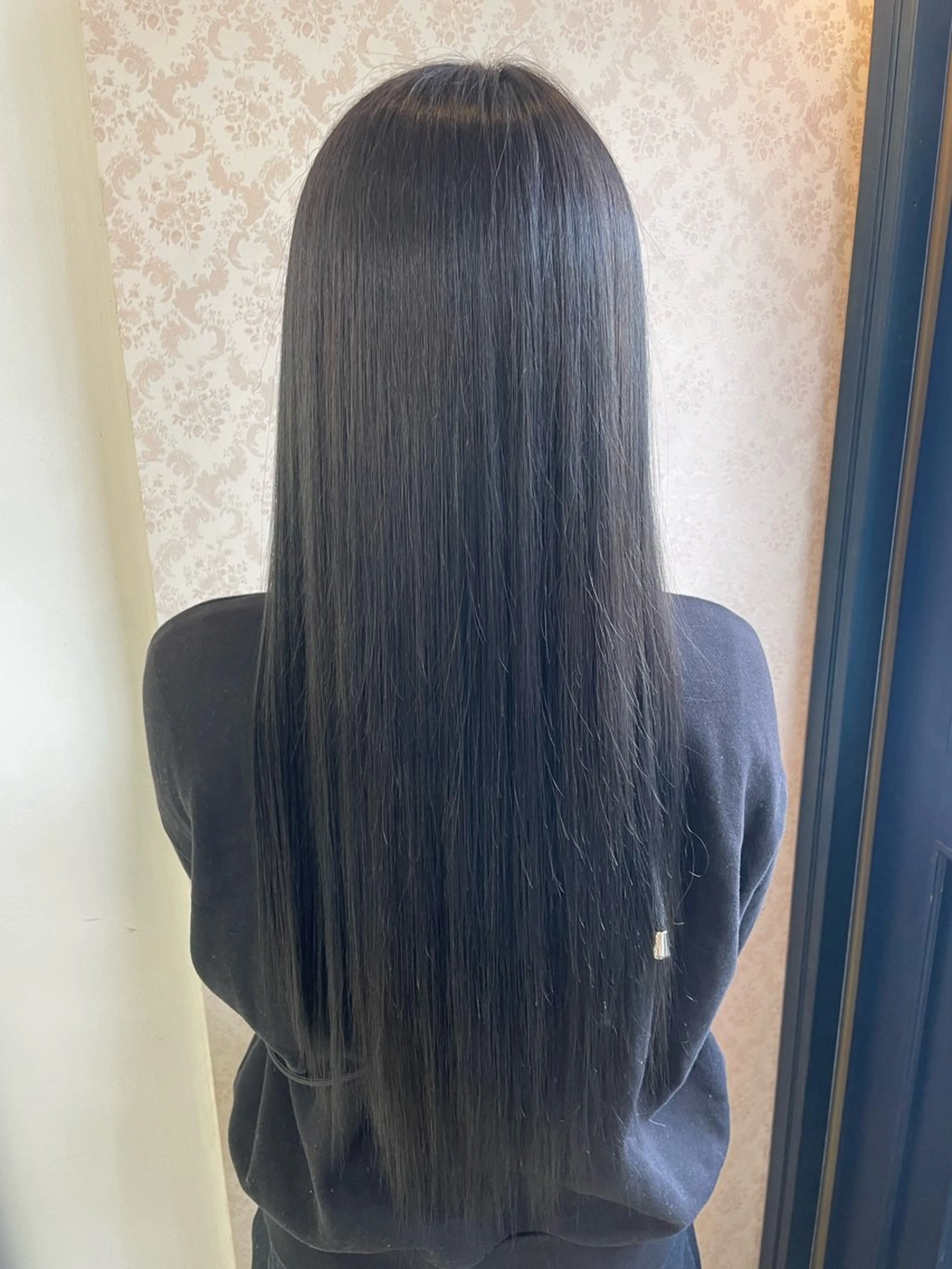 ロング カラー ヒヨシ ルナのヘアスタイル