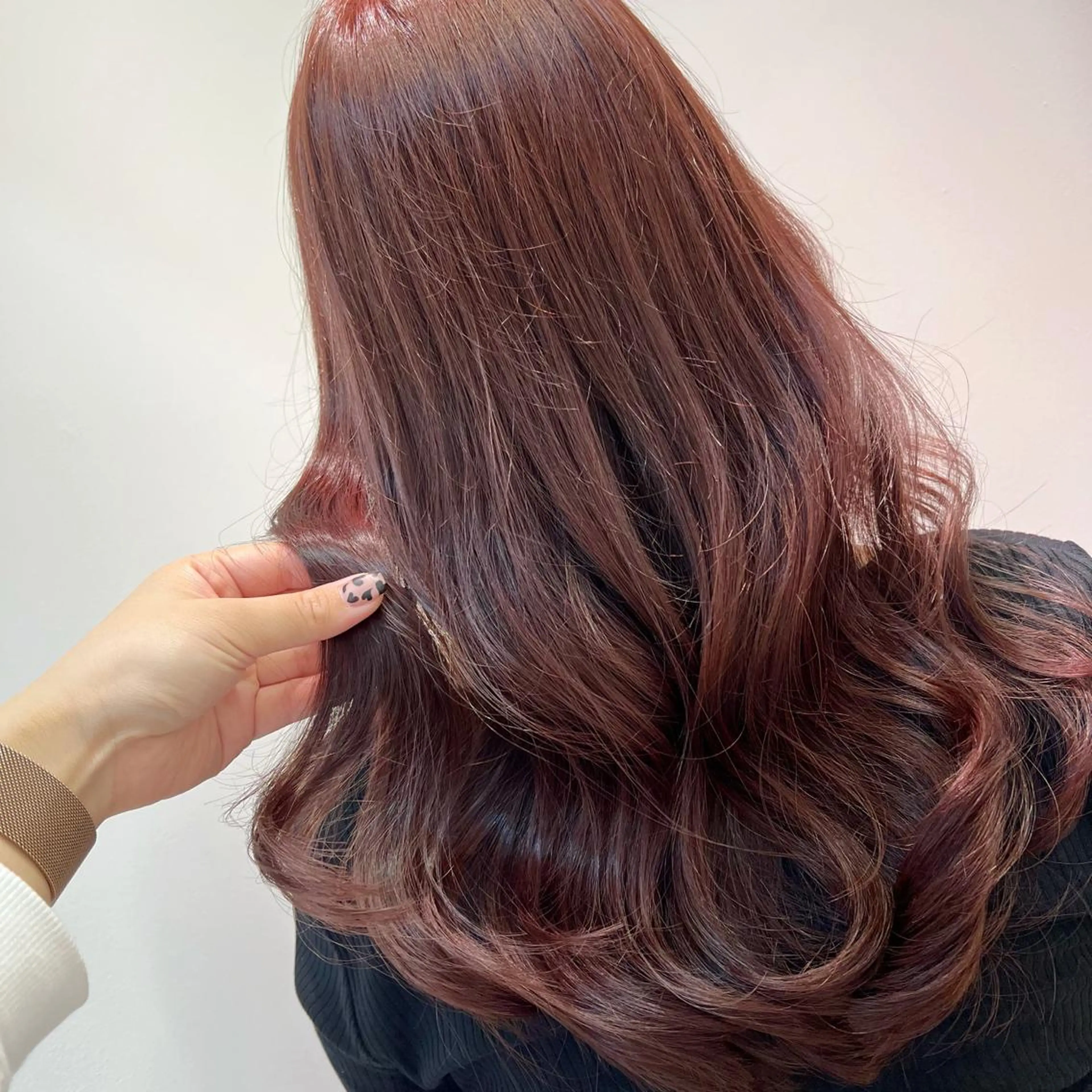 セミロング カラー ヘアアレンジ カシス ピンクカラー 髪質改善 トリートメント ヘアカラー トリートメント 新宿color🐝 AYAKA🌈💖のヘアスタイル