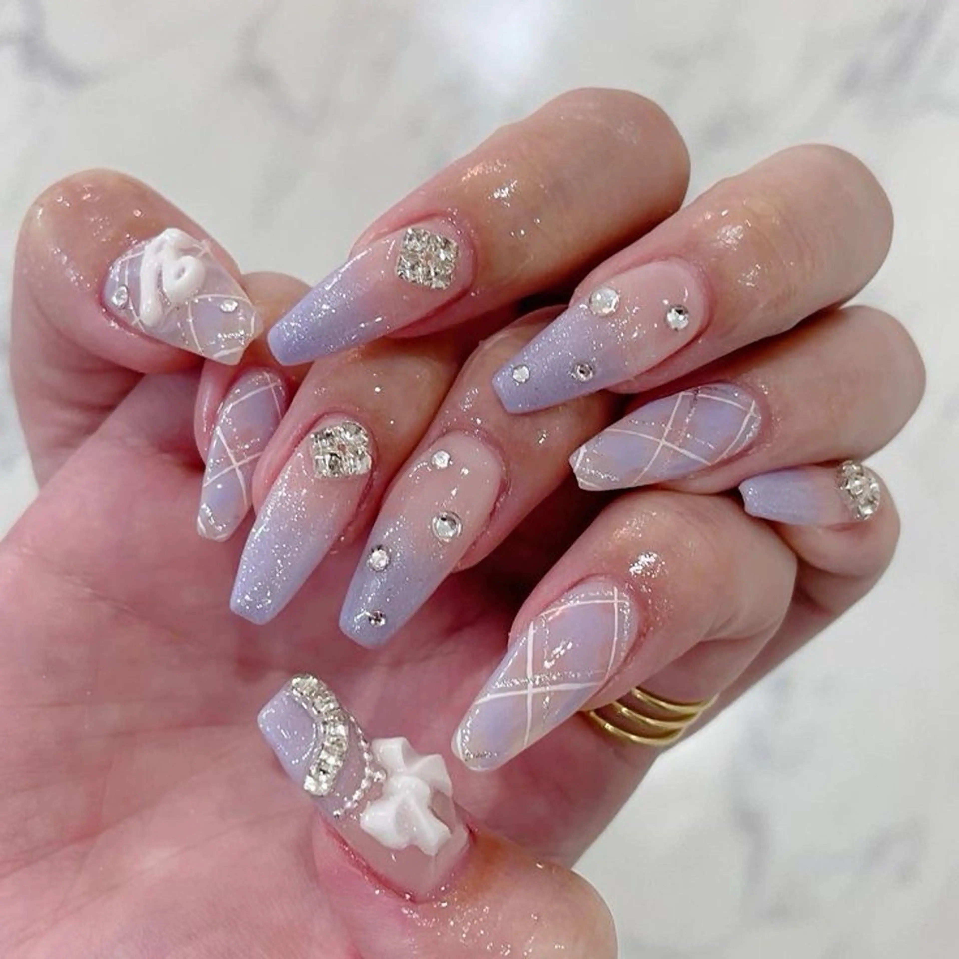 ネイル マグネットネイル ミラーネイル ピンク 冬ネイル Lee Nailsのネイルデザイン