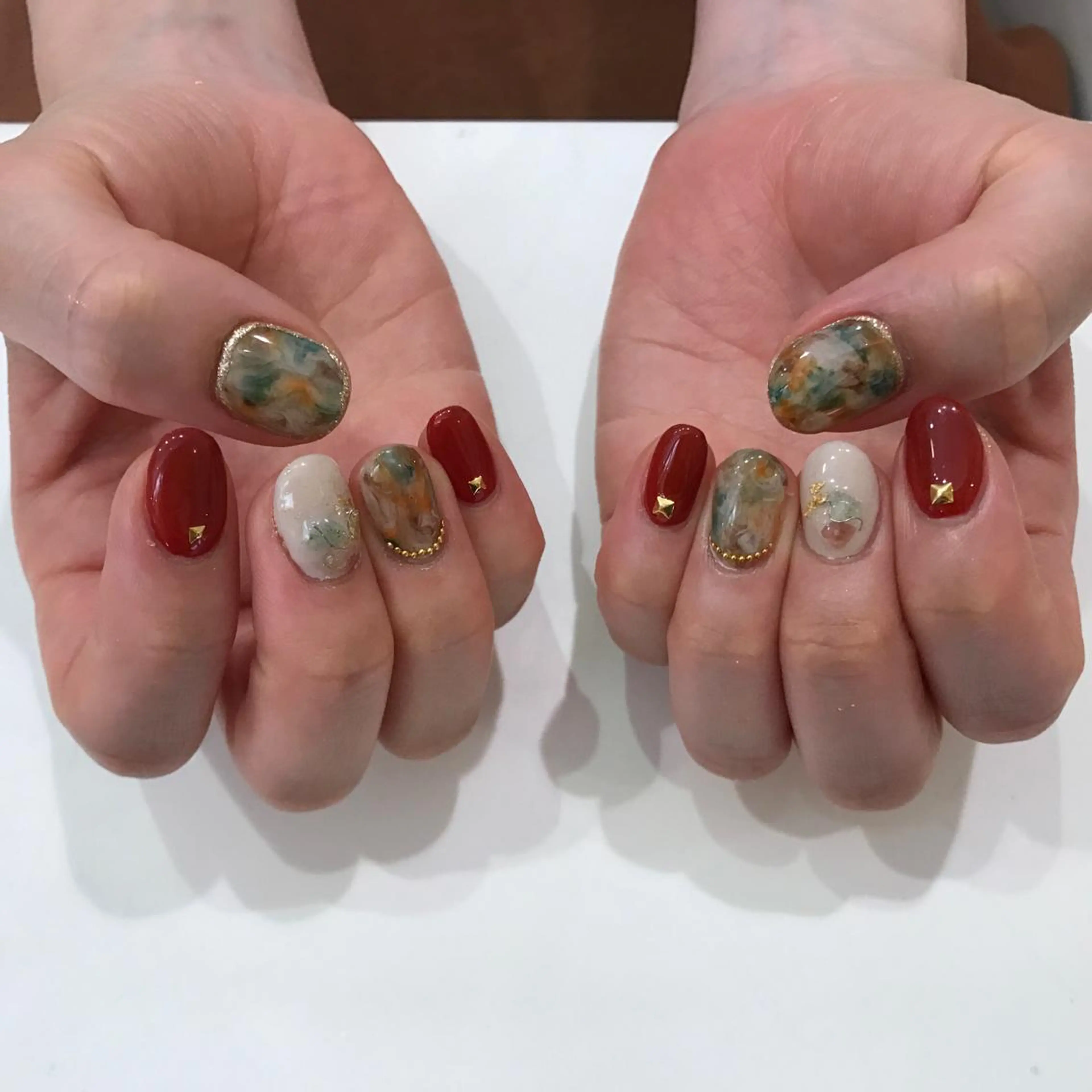 ネイル 12nail所属・大塚 彩沙のネイルデザイン