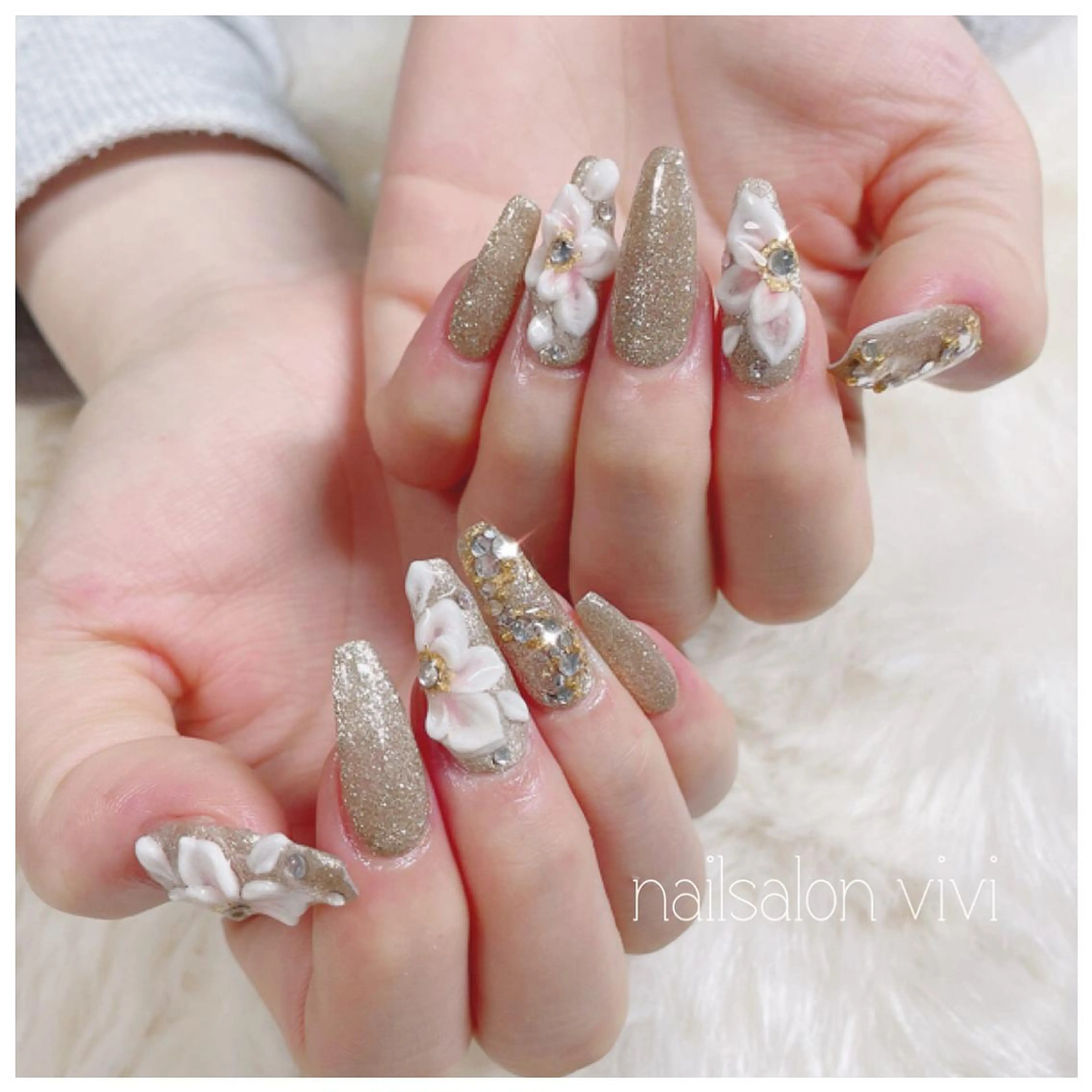 ネイル ＶＩＶＩ nailsalonのネイルデザイン