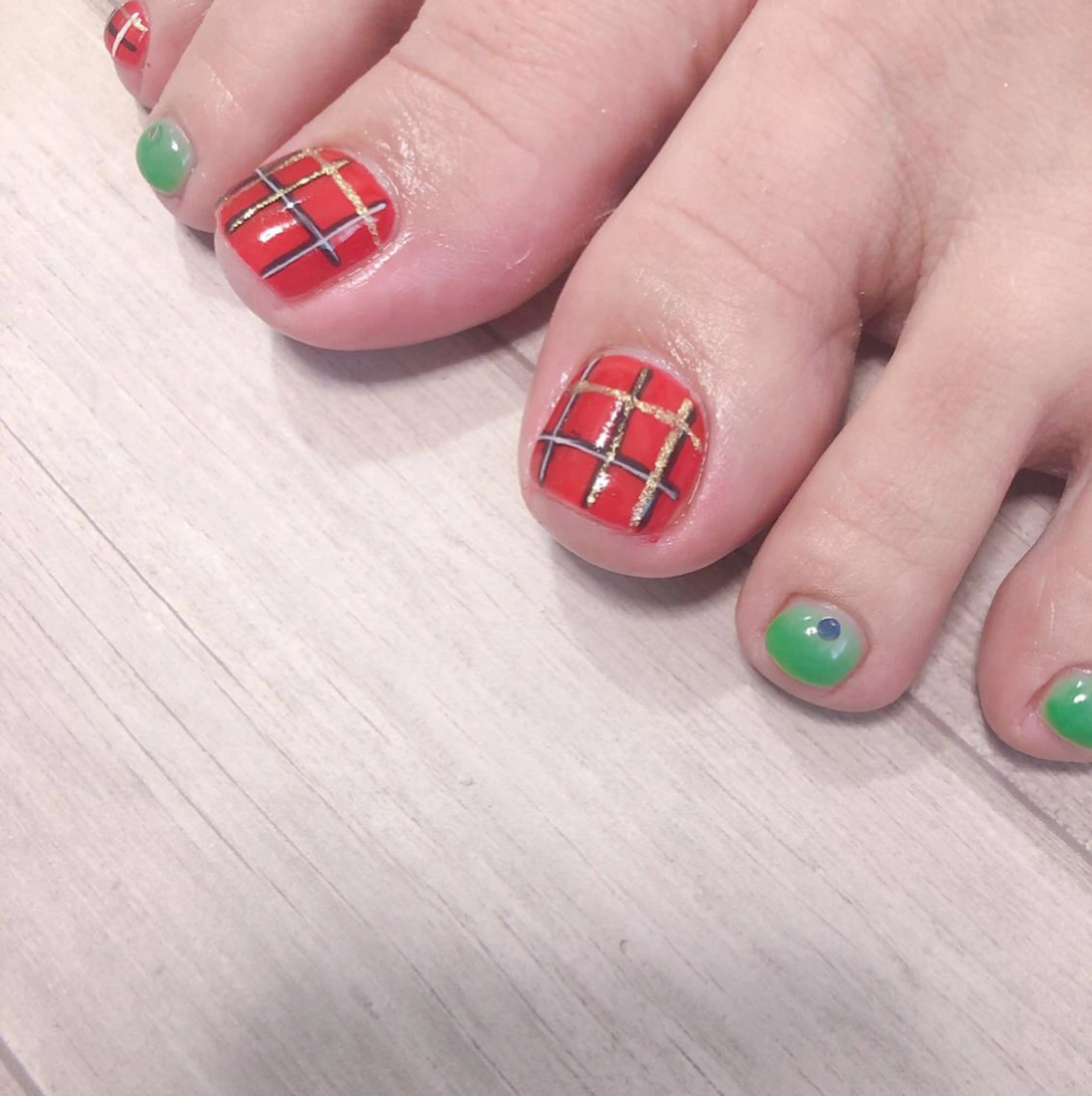 ネイル 個室ネイルサロンDolly  Girl〜ドーリーガール〜所属・DollyGirl KYOKOのネイルデザイン