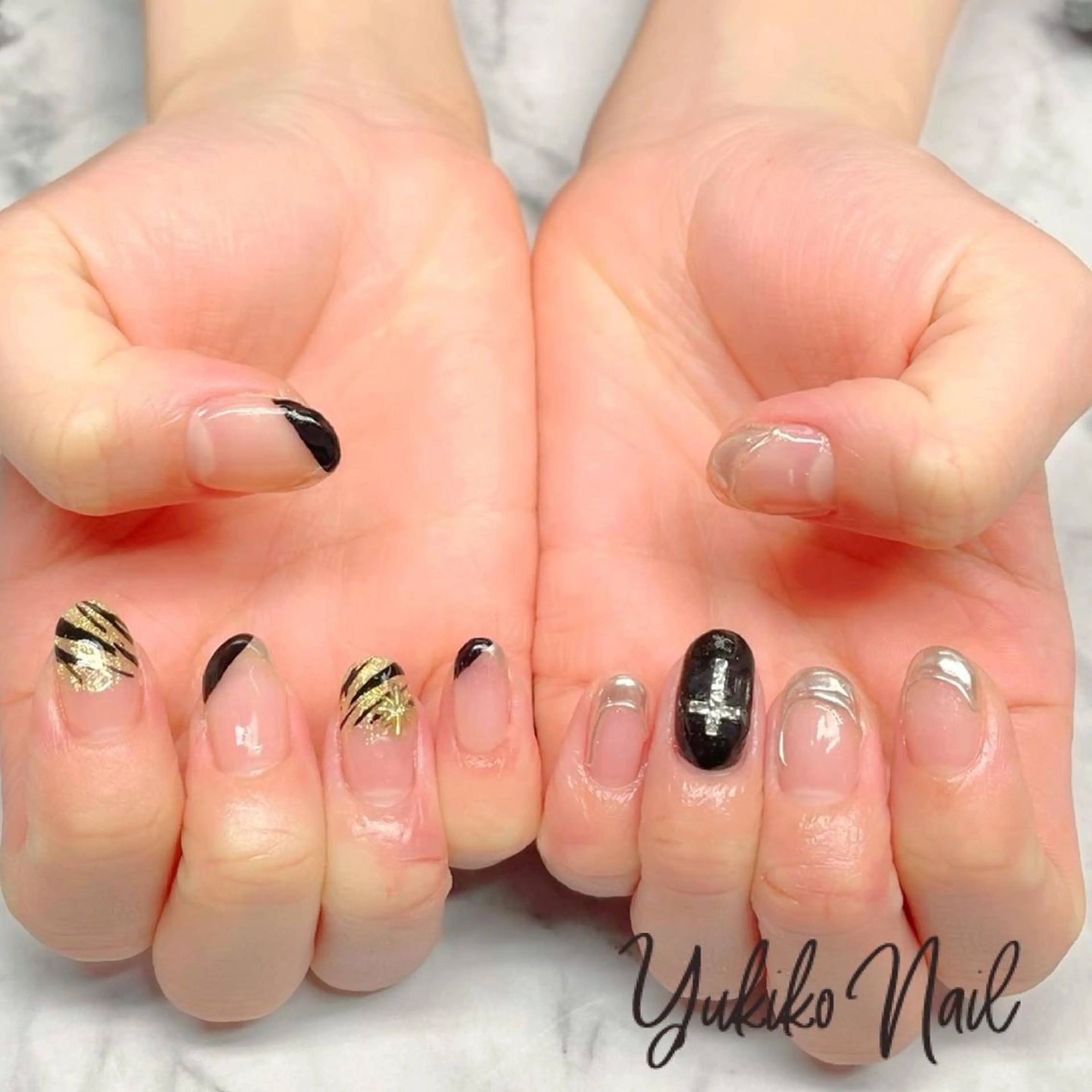 ネイル フレンチネイル ミラーネイル 持ち込み ハンドネイル ユキコ ネイルのネイルデザイン