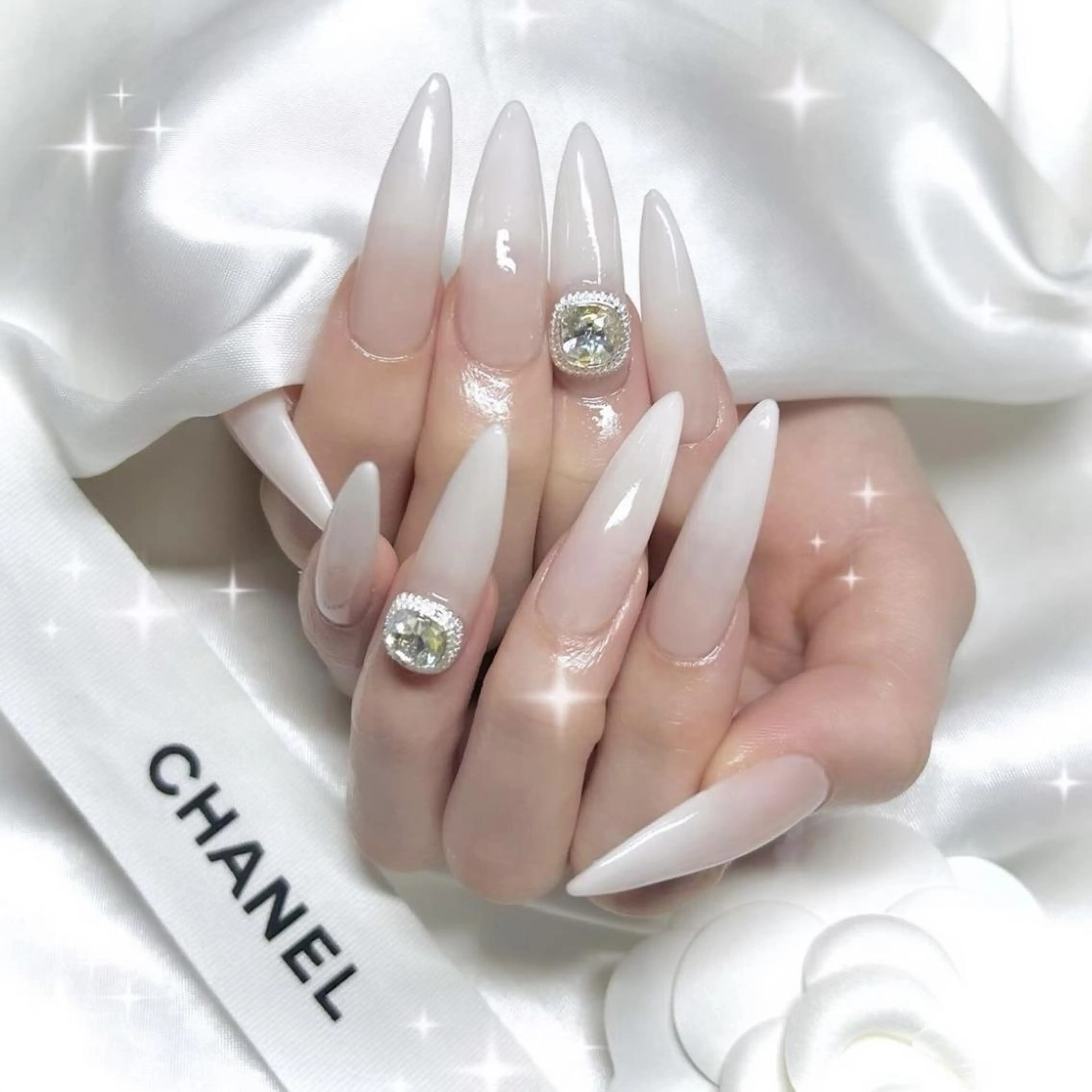 ネイル nailist Naoのネイルデザイン