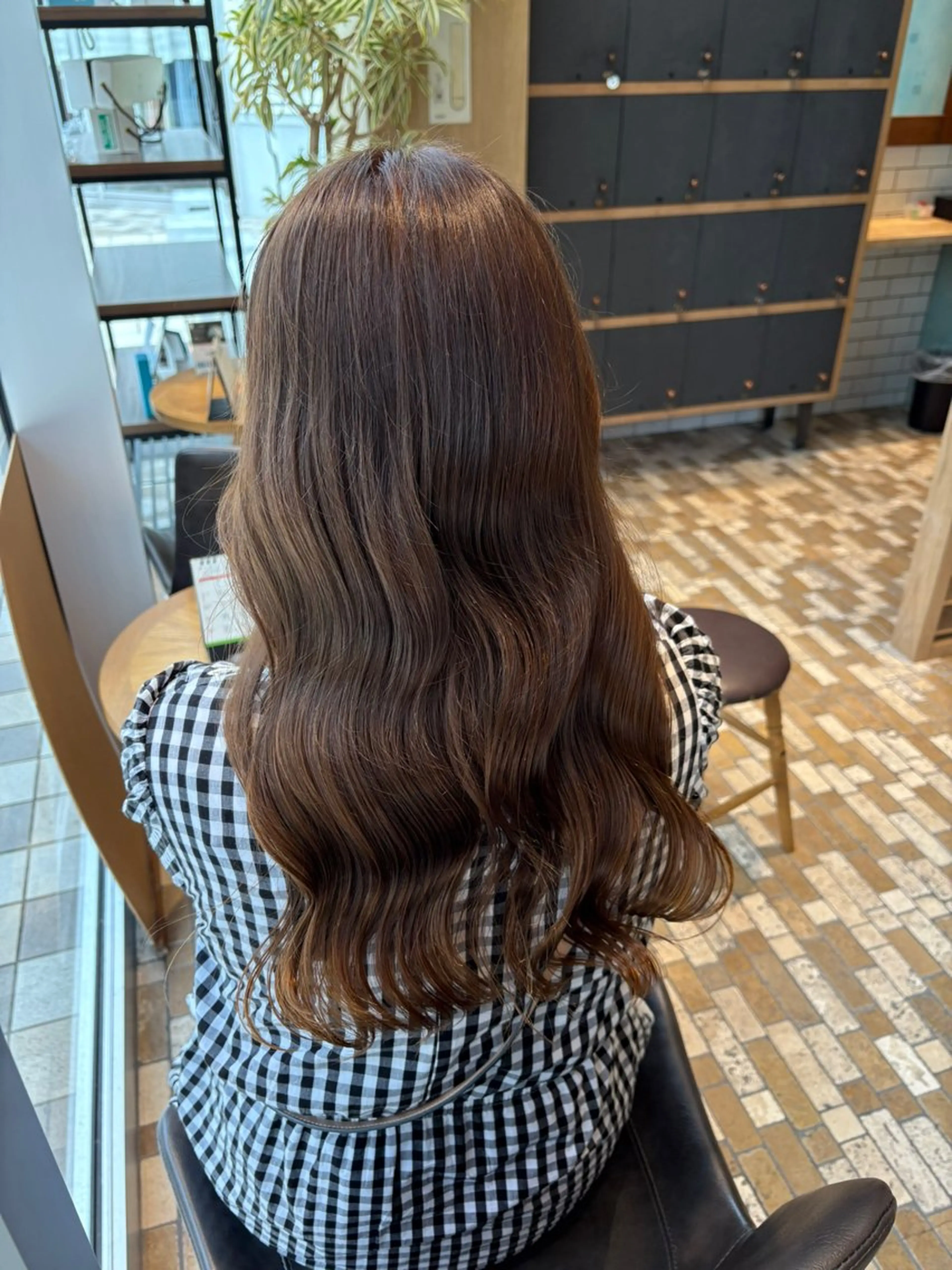 ロング Lolonois 森ノ宮/RINのヘアスタイル