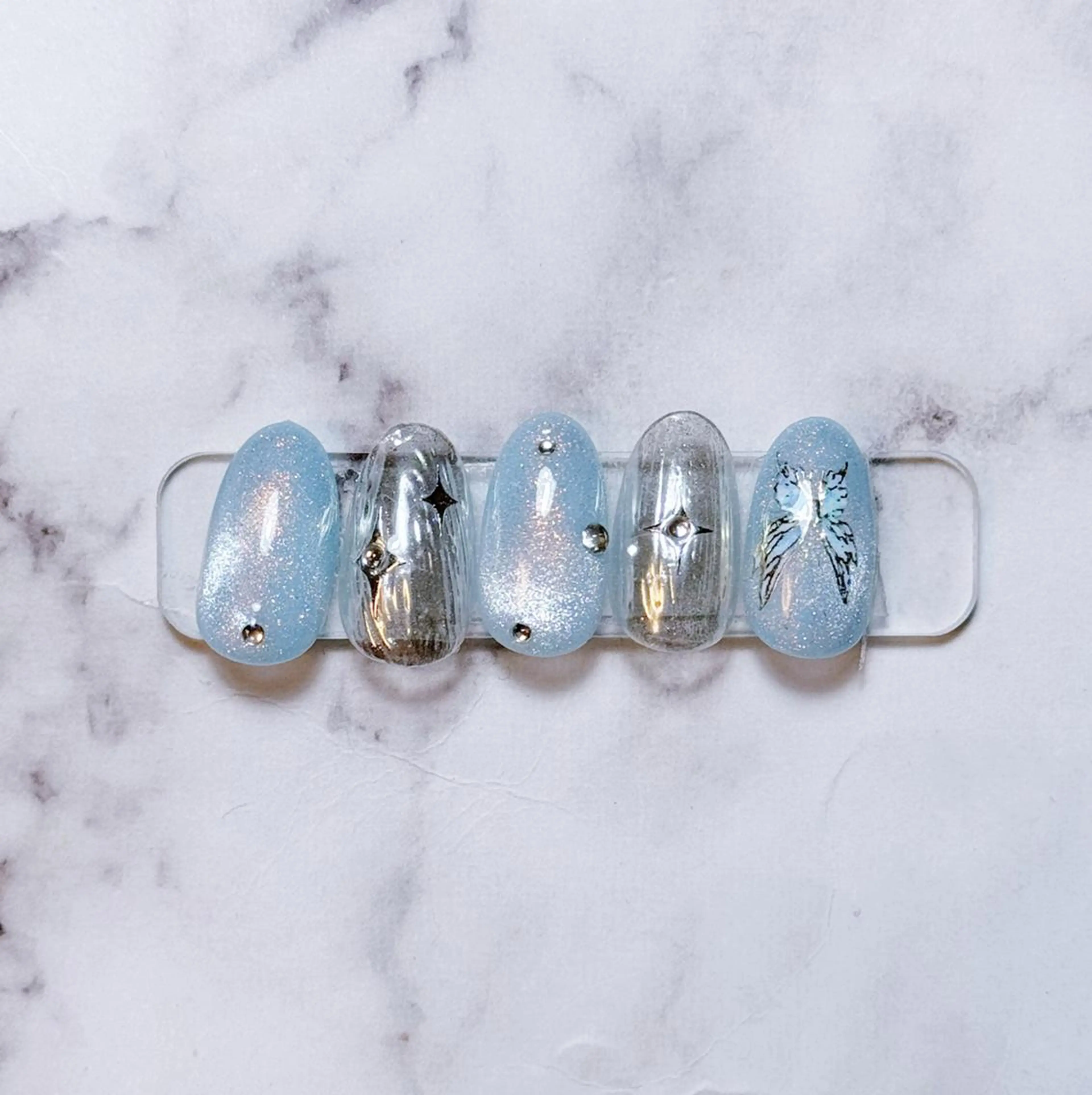 ネイル ハンドネイル 🩵Yun nail Salon 🩵のネイルデザイン