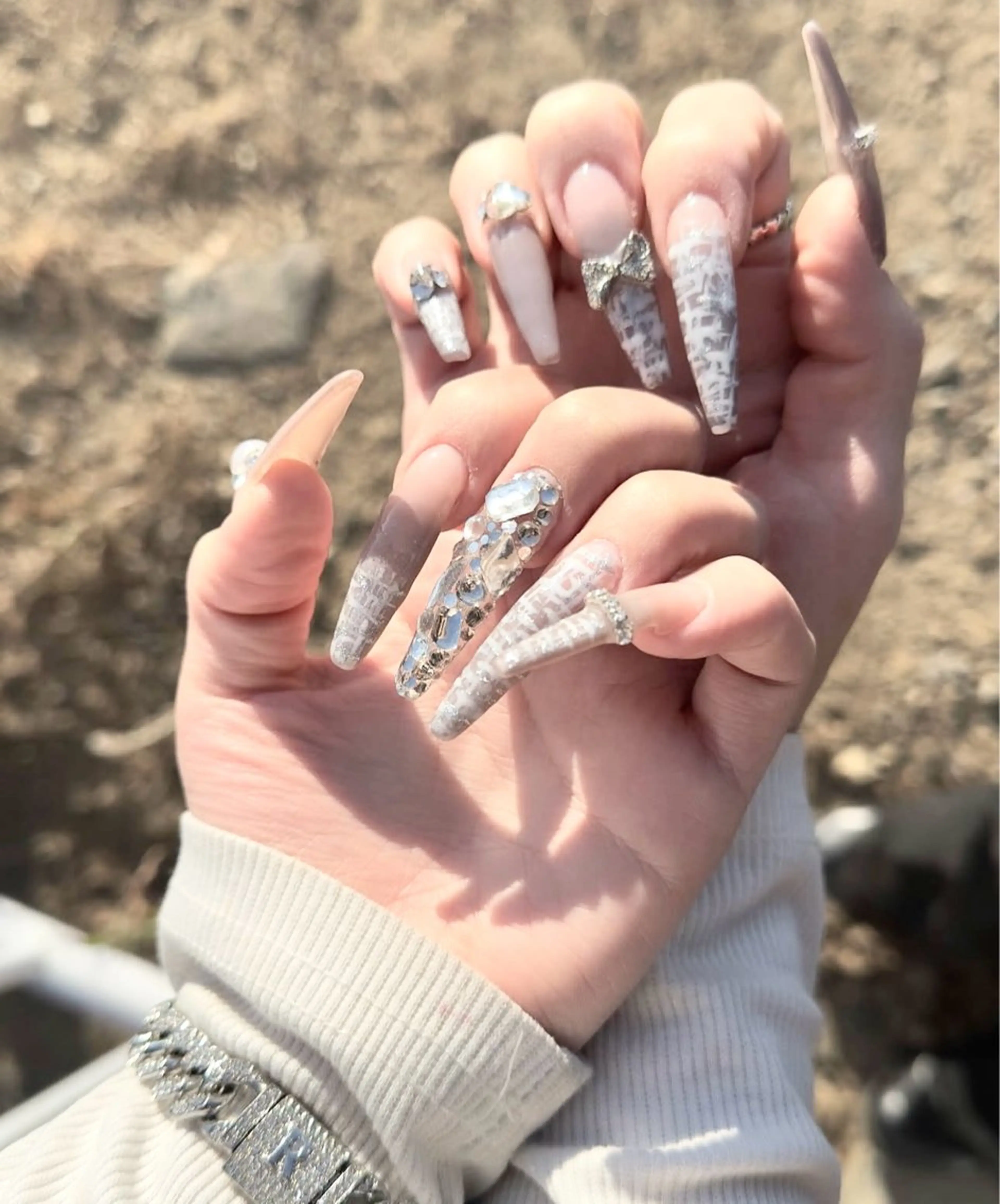 ネイル private salon le'a所属・le'a スタッフのネイルデザイン