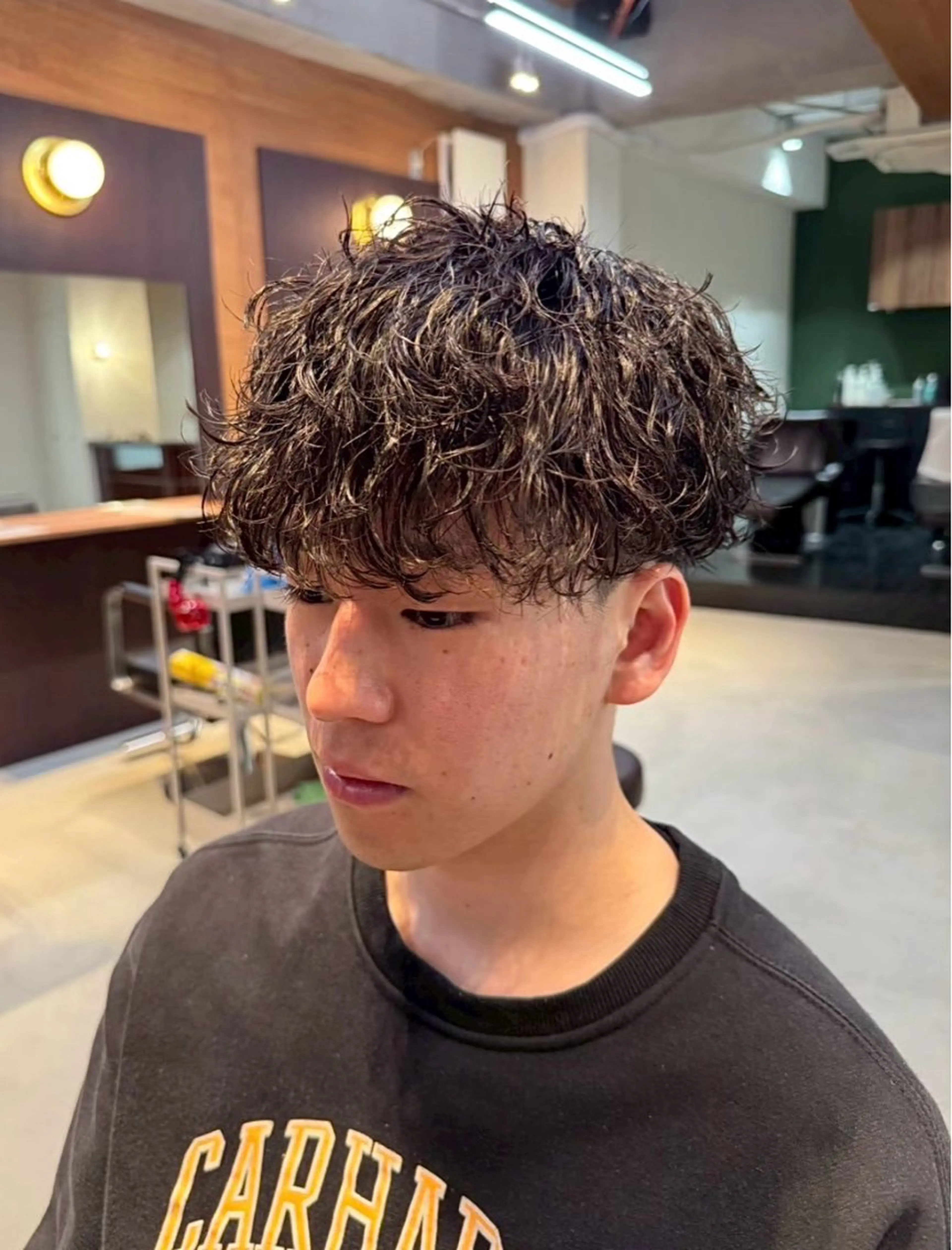 パーマ kota 【波巻き／シャドウ】のヘアスタイル