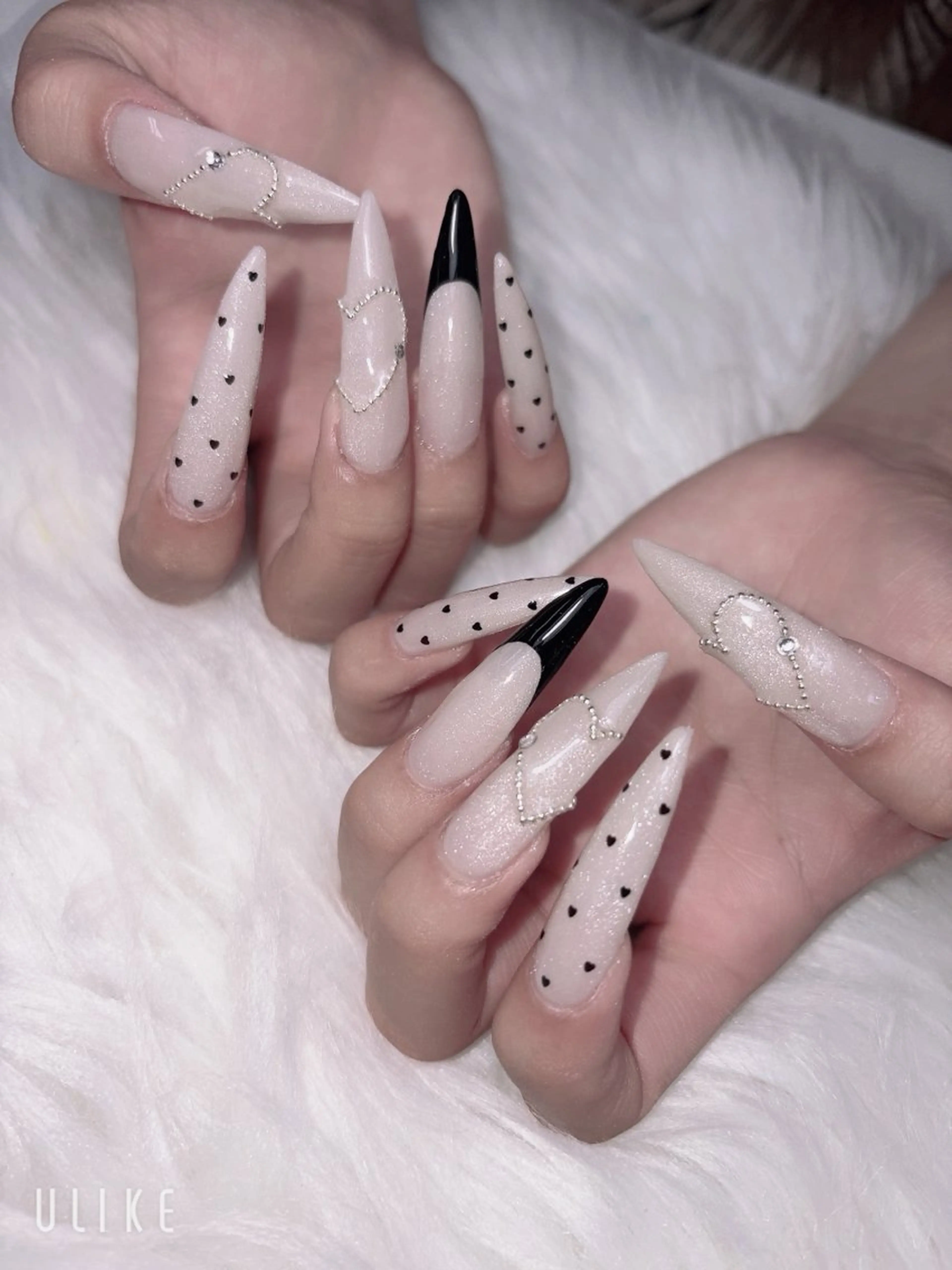 ネイル ハンドネイル 高草木 桃香のネイルデザイン