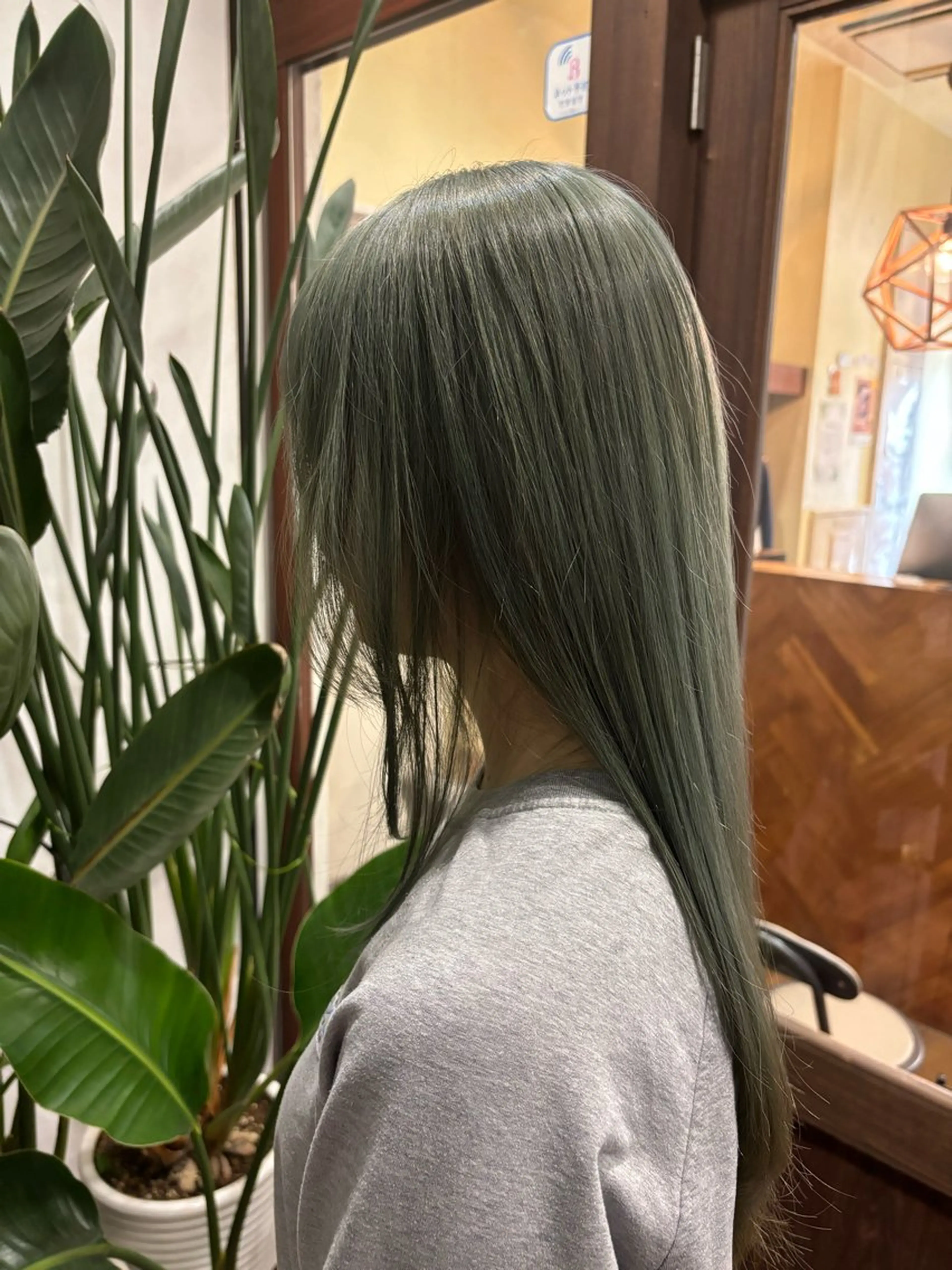 【♦️さらなる髪質へ♦️】【🏆圧倒的お得クーポン🏆】ワンカラー+髪質改善oggi ottoトリートメント‼️の写真