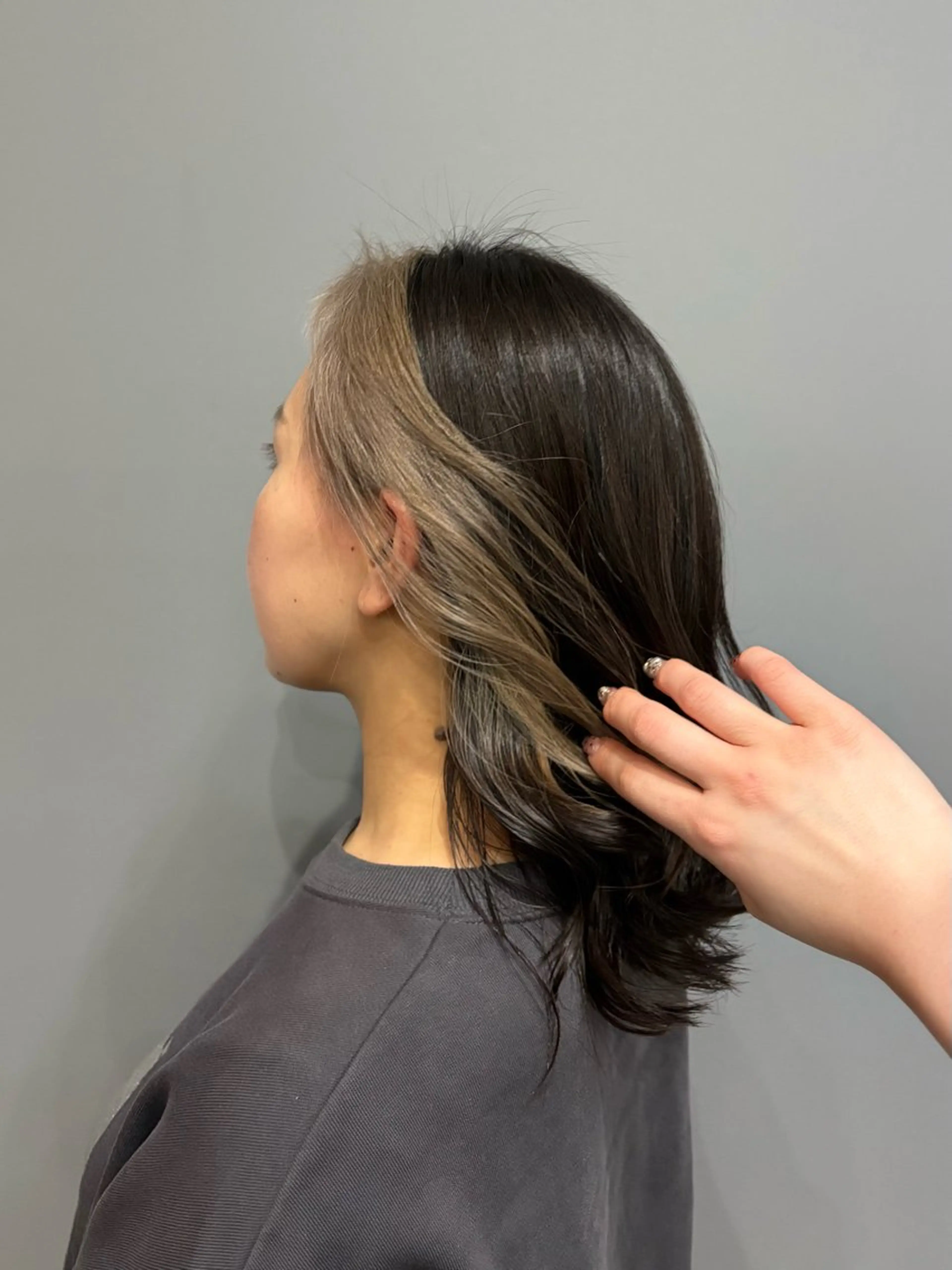 カラー ミストバング  フェイスフレーミング ヘアカラー GLITTER🎀 saayaのヘアスタイル