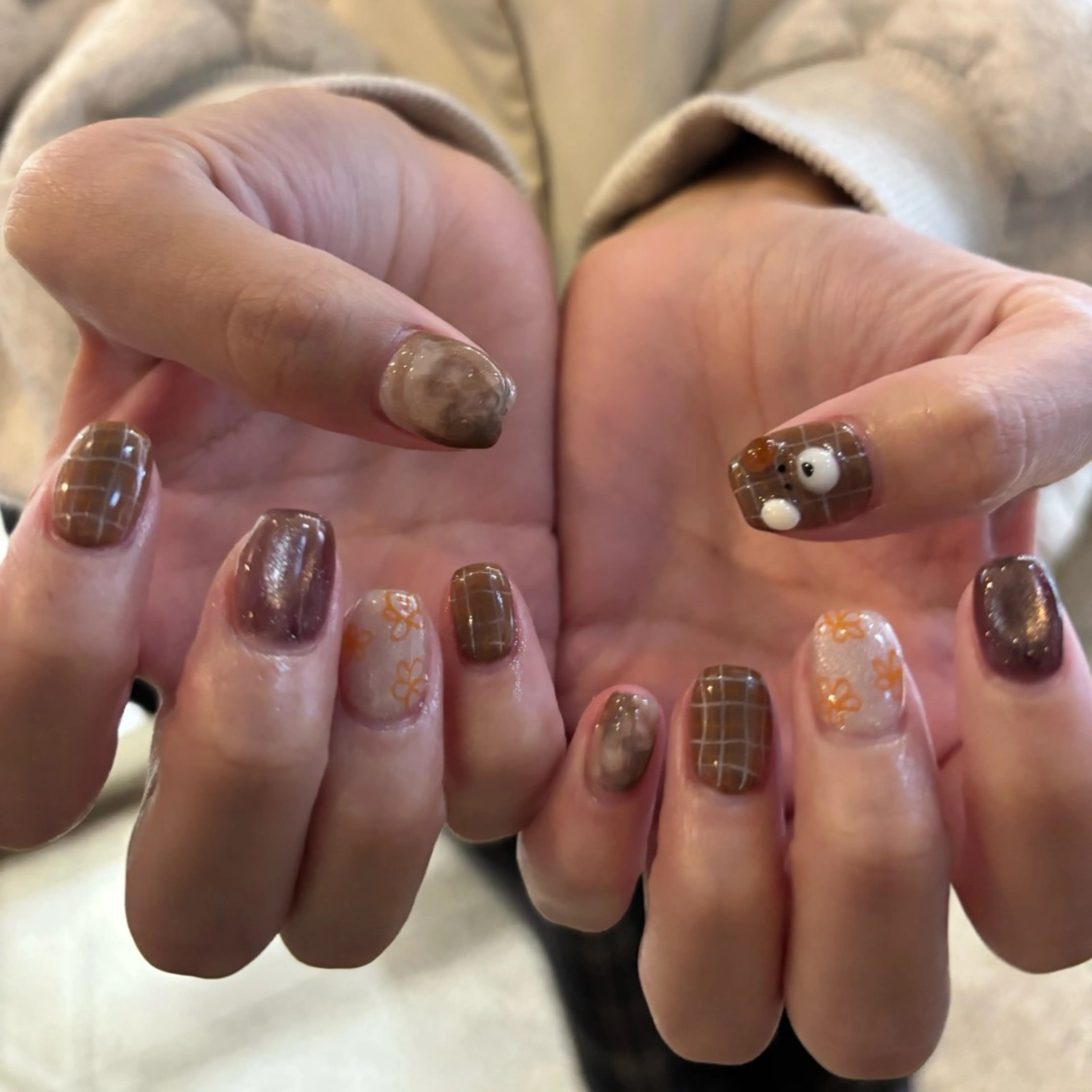 ネイル ガーリー ハンドネイル N° nail_ fuyukaのネイルデザイン