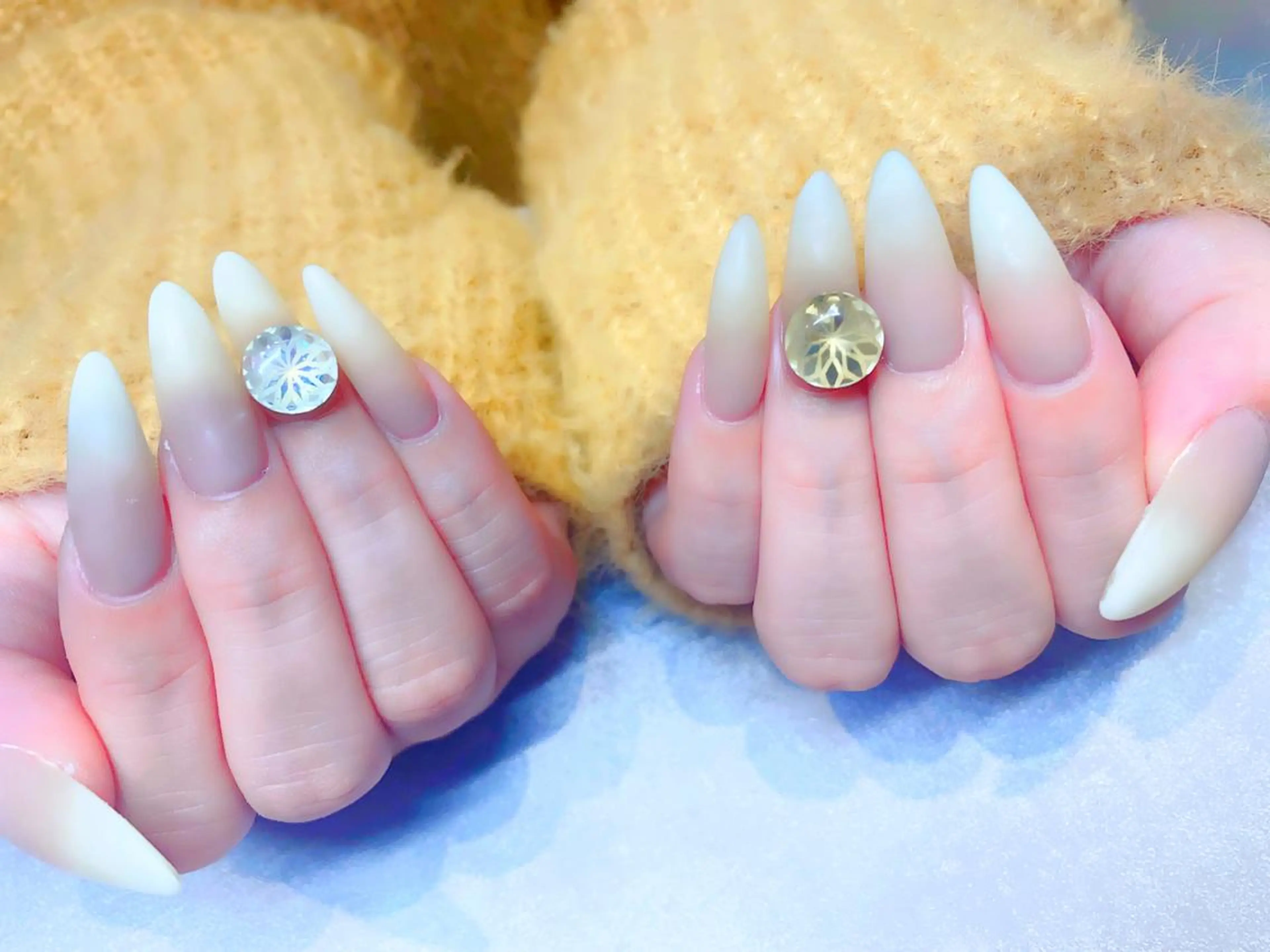 ロング ハンドネイル NAILSALON 🍔Timna🍟のネイルデザイン