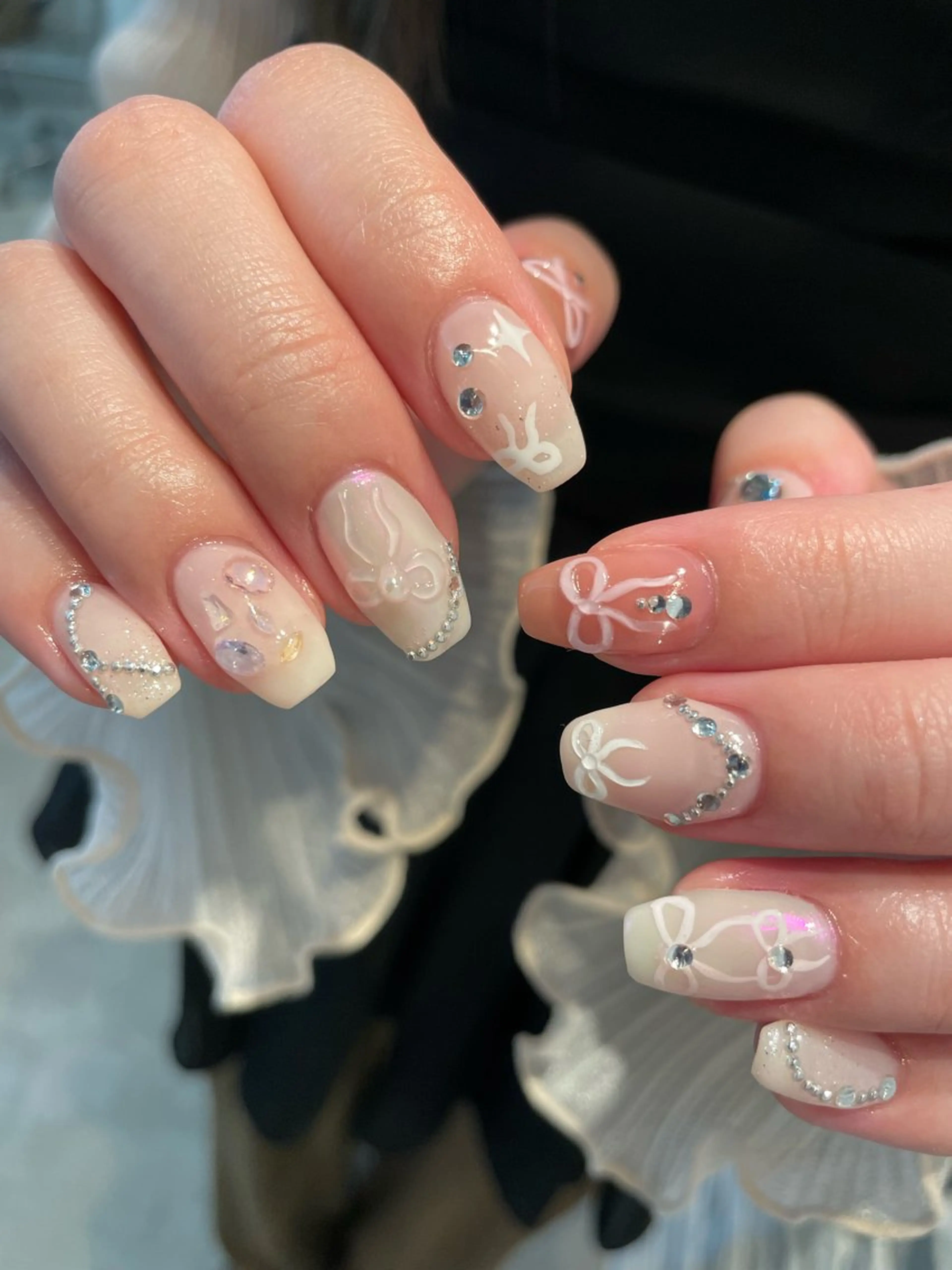 ミディアム ハンドネイル m kaori𓃟のネイルデザイン