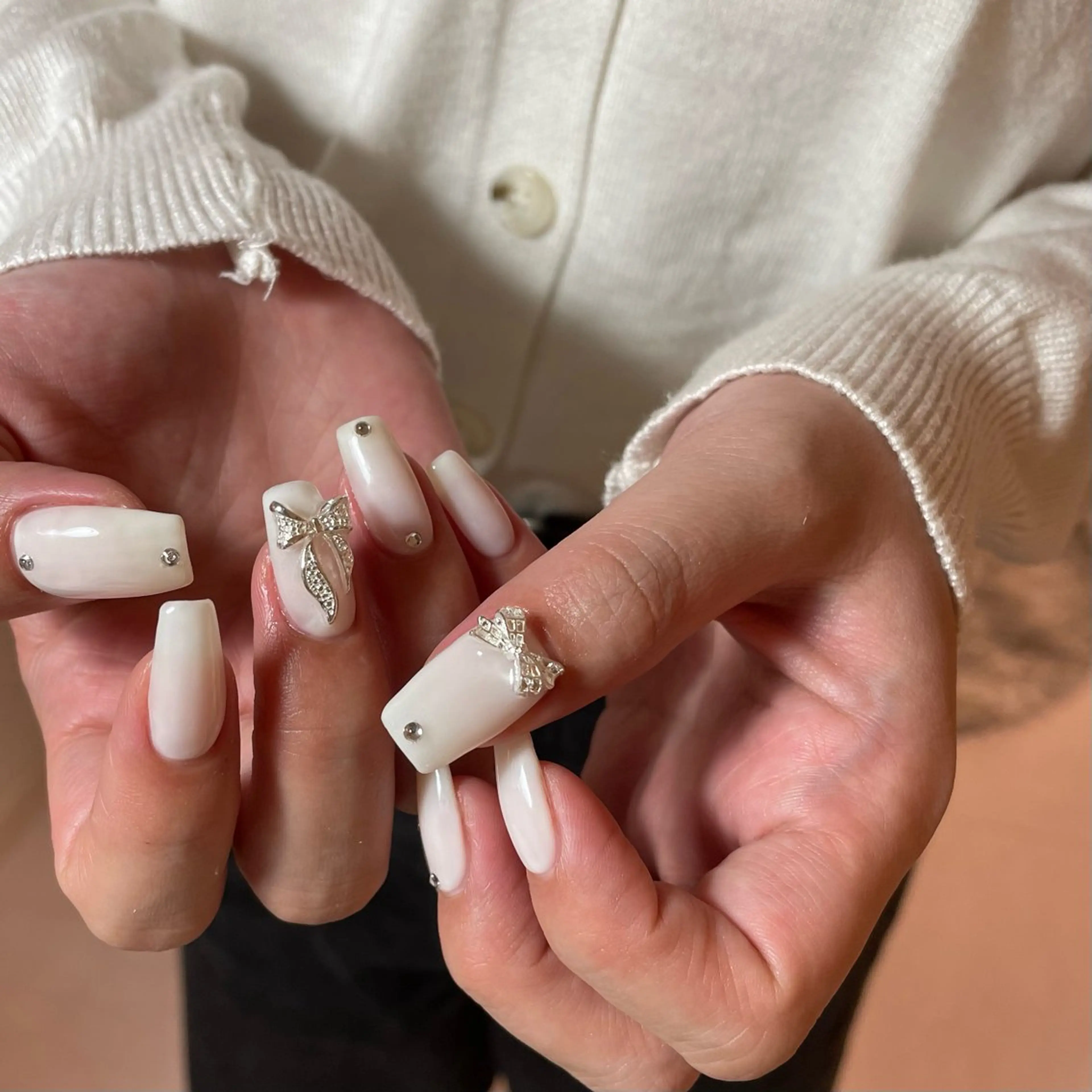 ネイル Ami 🦥のネイルデザイン