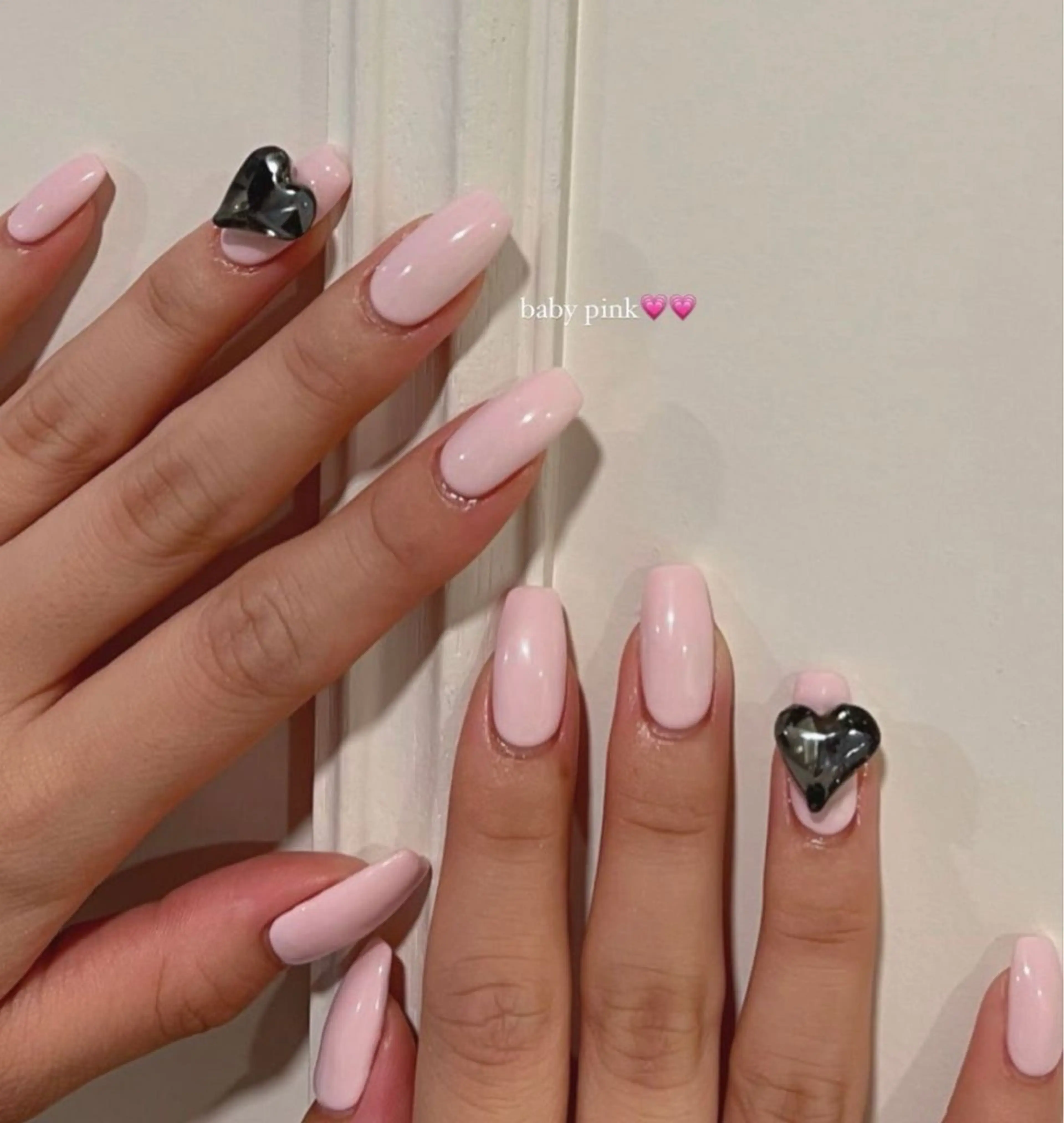 ネイル 韓国ネイル 持ち込み ニュアンスネイル ネイルチップ 冬ネイル RINN ANA.CHUOのネイルデザイン