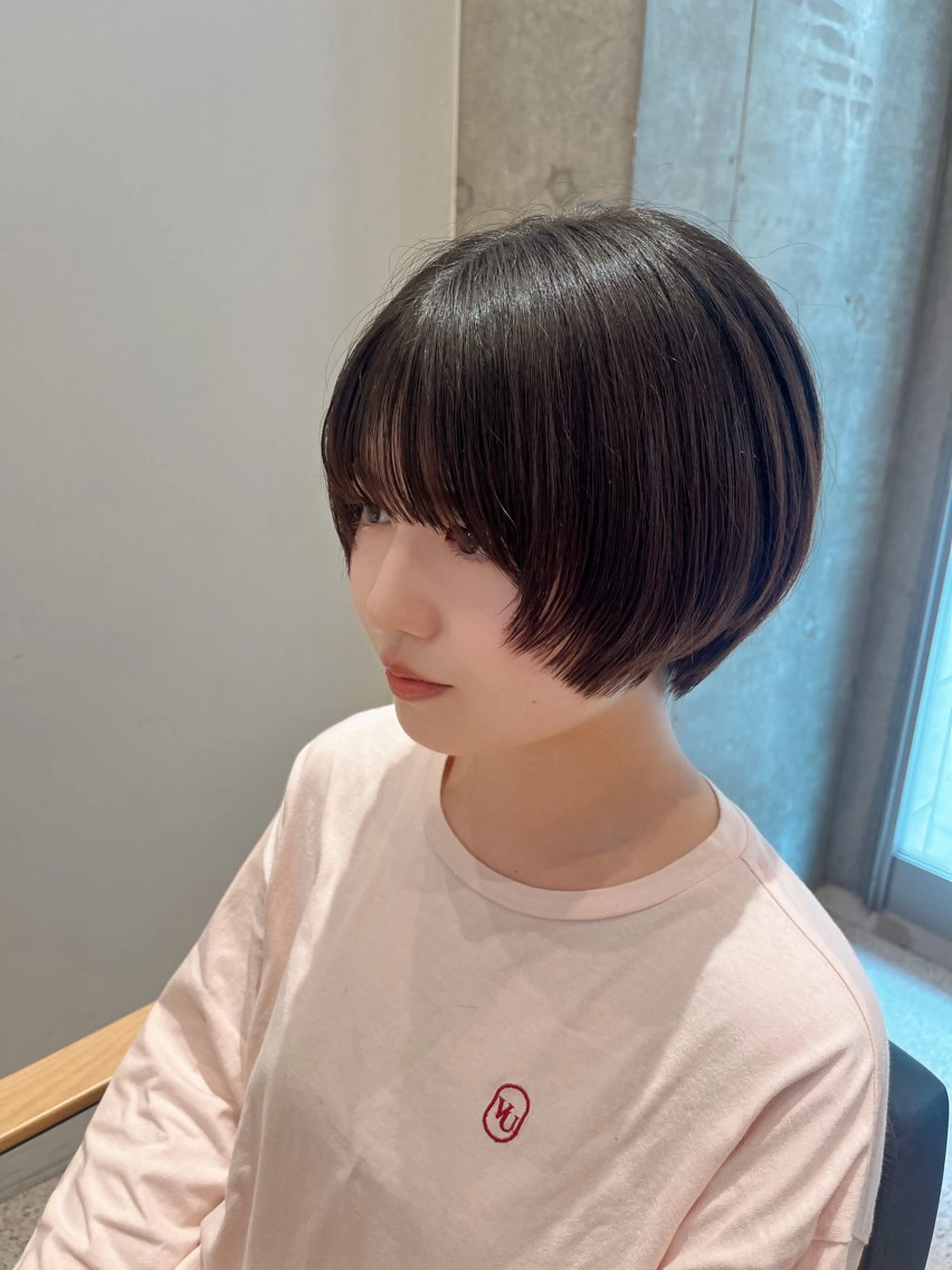 ショート ショートヘア カット トリートメント ヘッドスパ 透明感カラー/顔周り カット🎀ヒラバルのヘアスタイル
