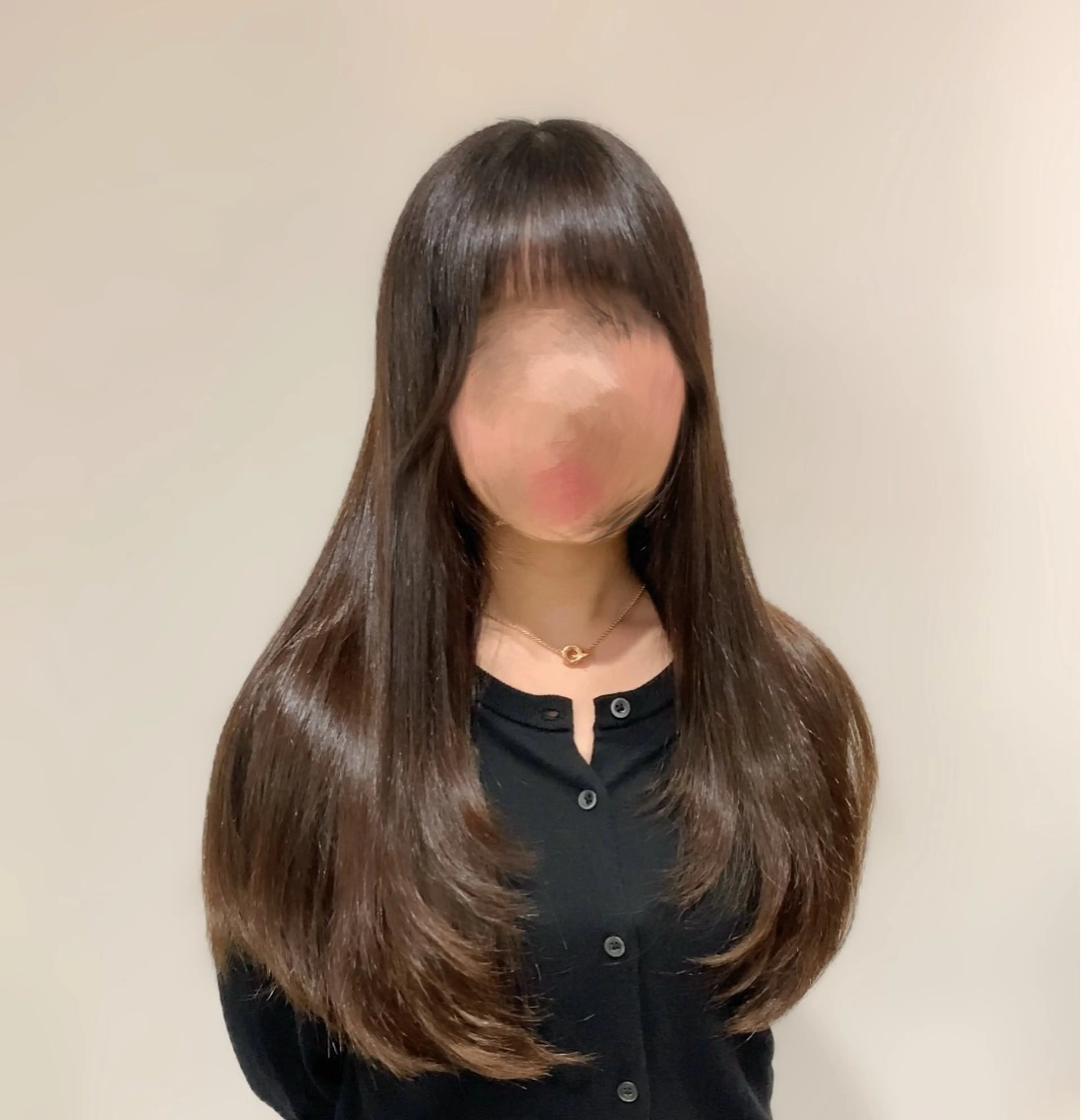 ロング 縮毛矯正 MEGULI所属・新田 琴美/ 透明感/レイヤーのヘアスタイル