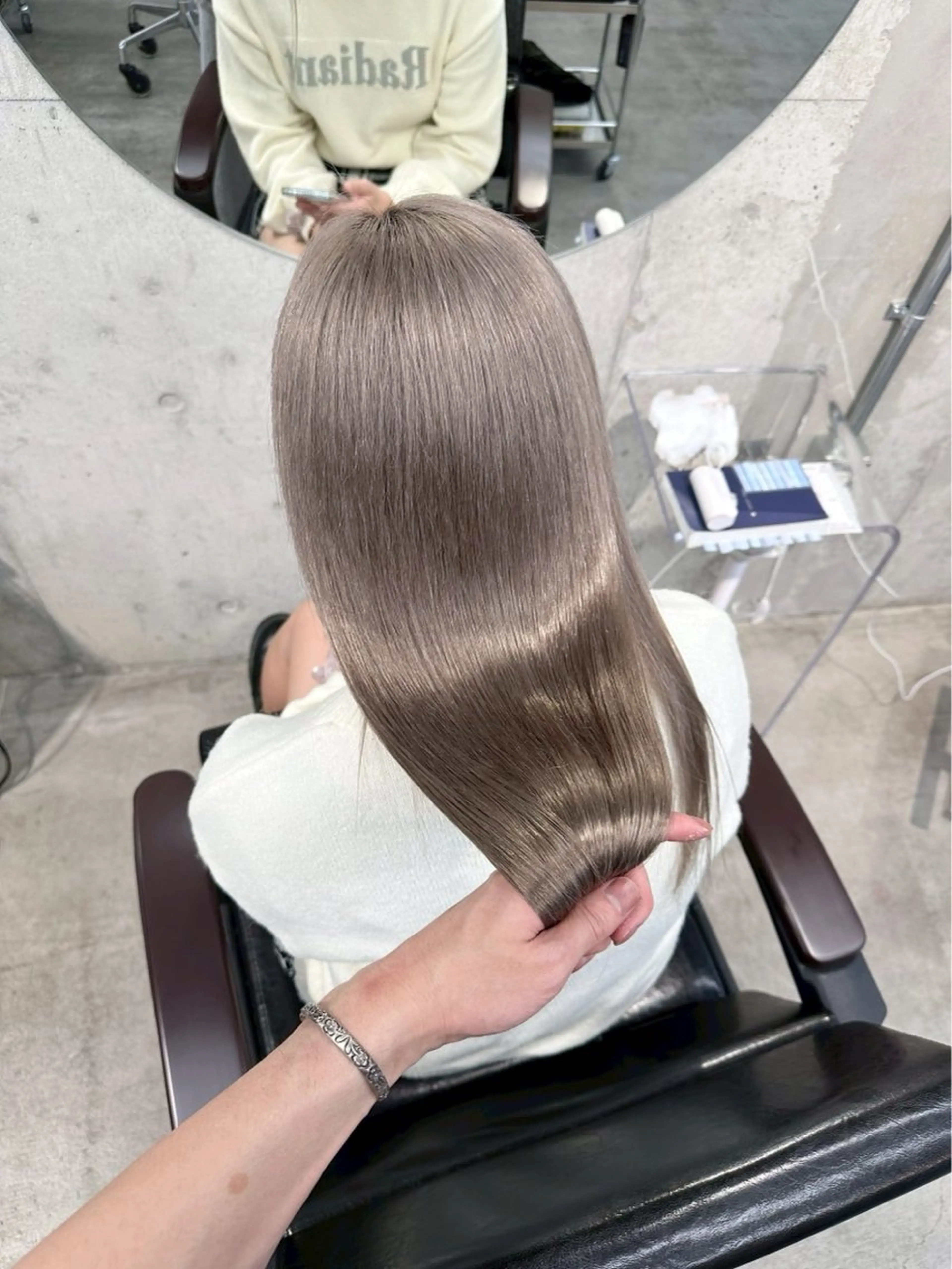 カラー ⭐️ハイトーン⭐️ 💕SAKURA💕のヘアスタイル