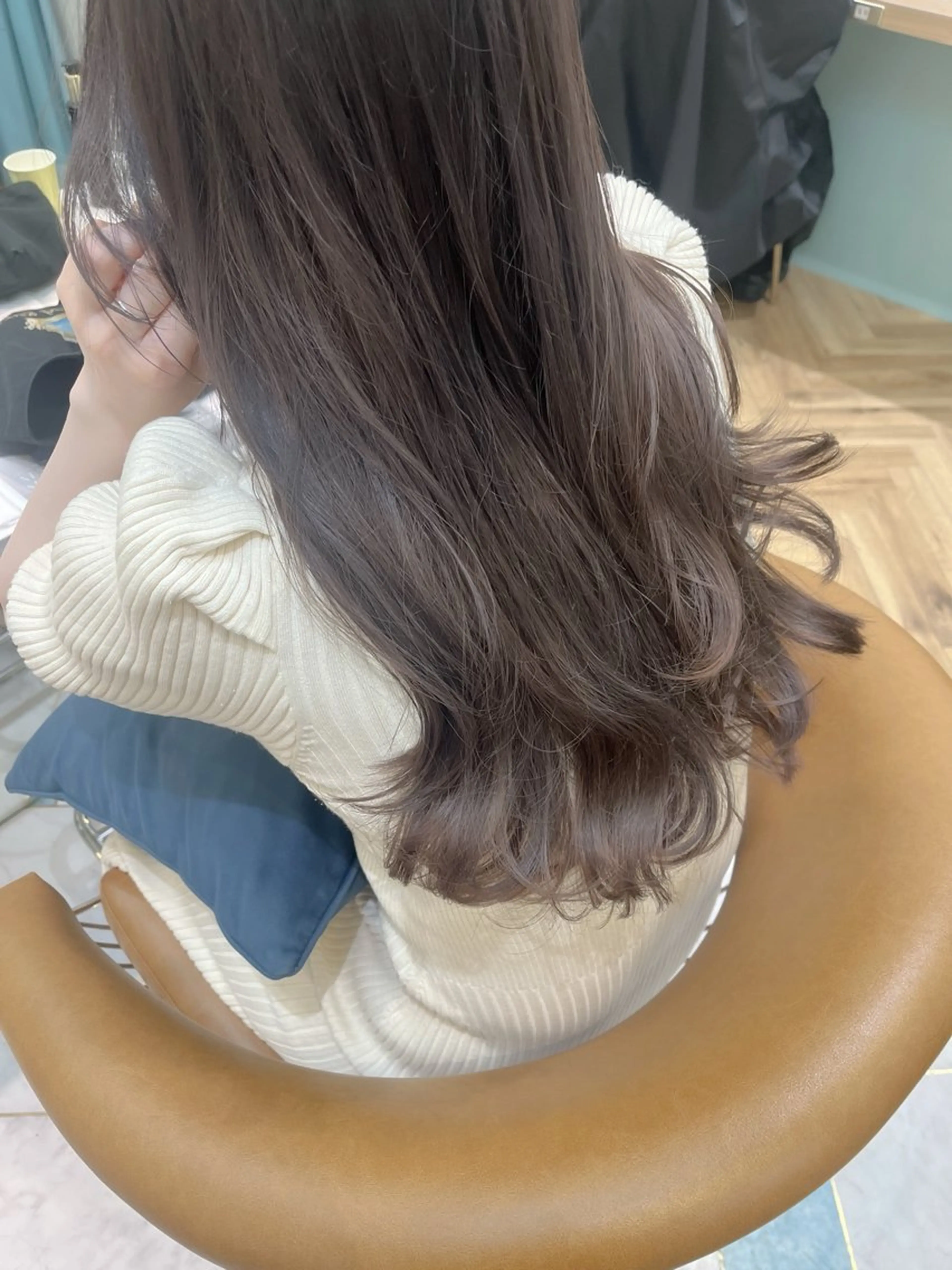 ロング カラー ブリーチ ダブルカラー グレージュ カット ヘアカラー 透明感カラー│ レイヤーヘア中居美樹のヘアスタイル