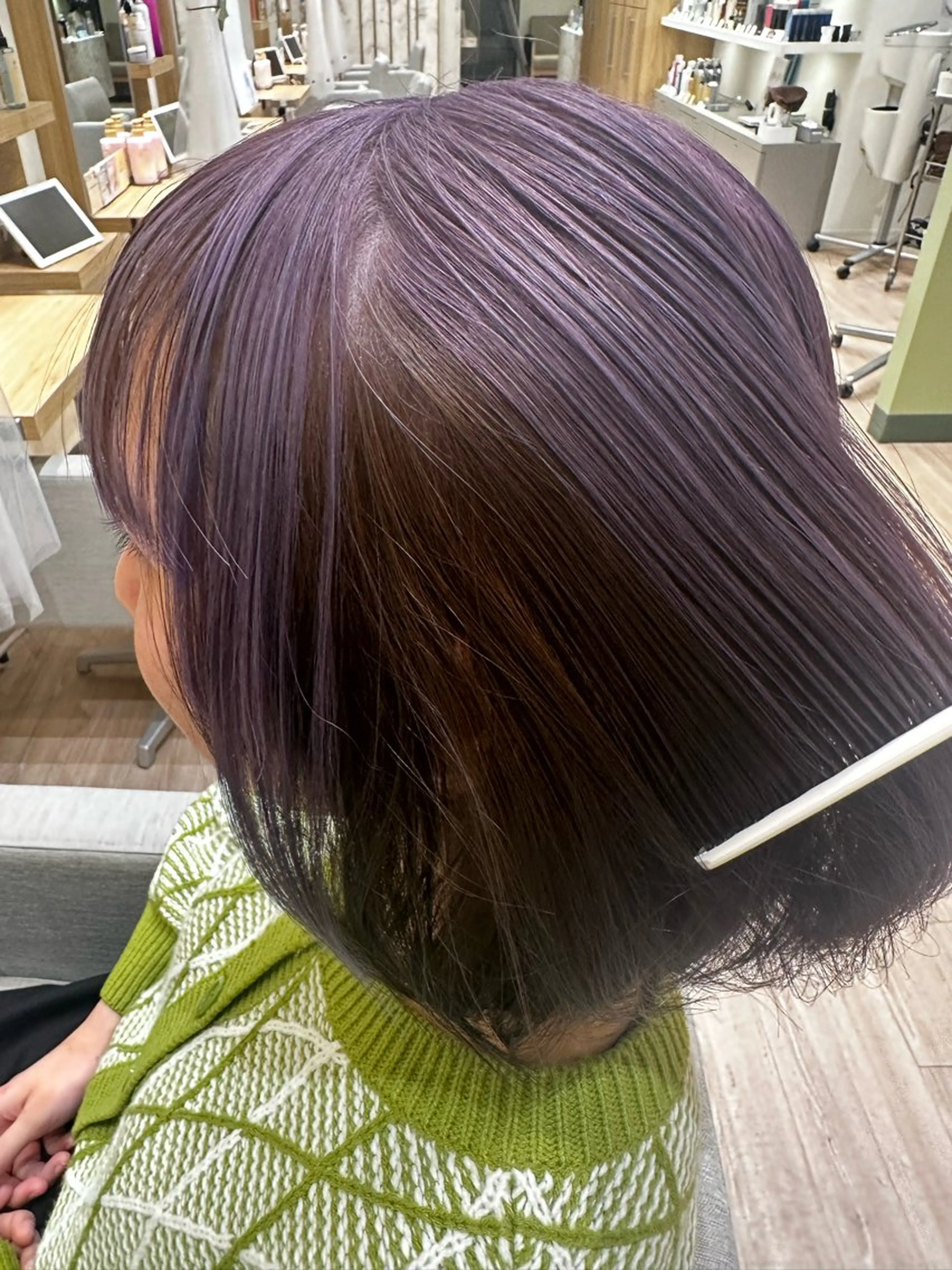 ミディアム カラー ダブルカラー ラベンダーカラー hair make one 004所属・織田 ゆみのヘアスタイル