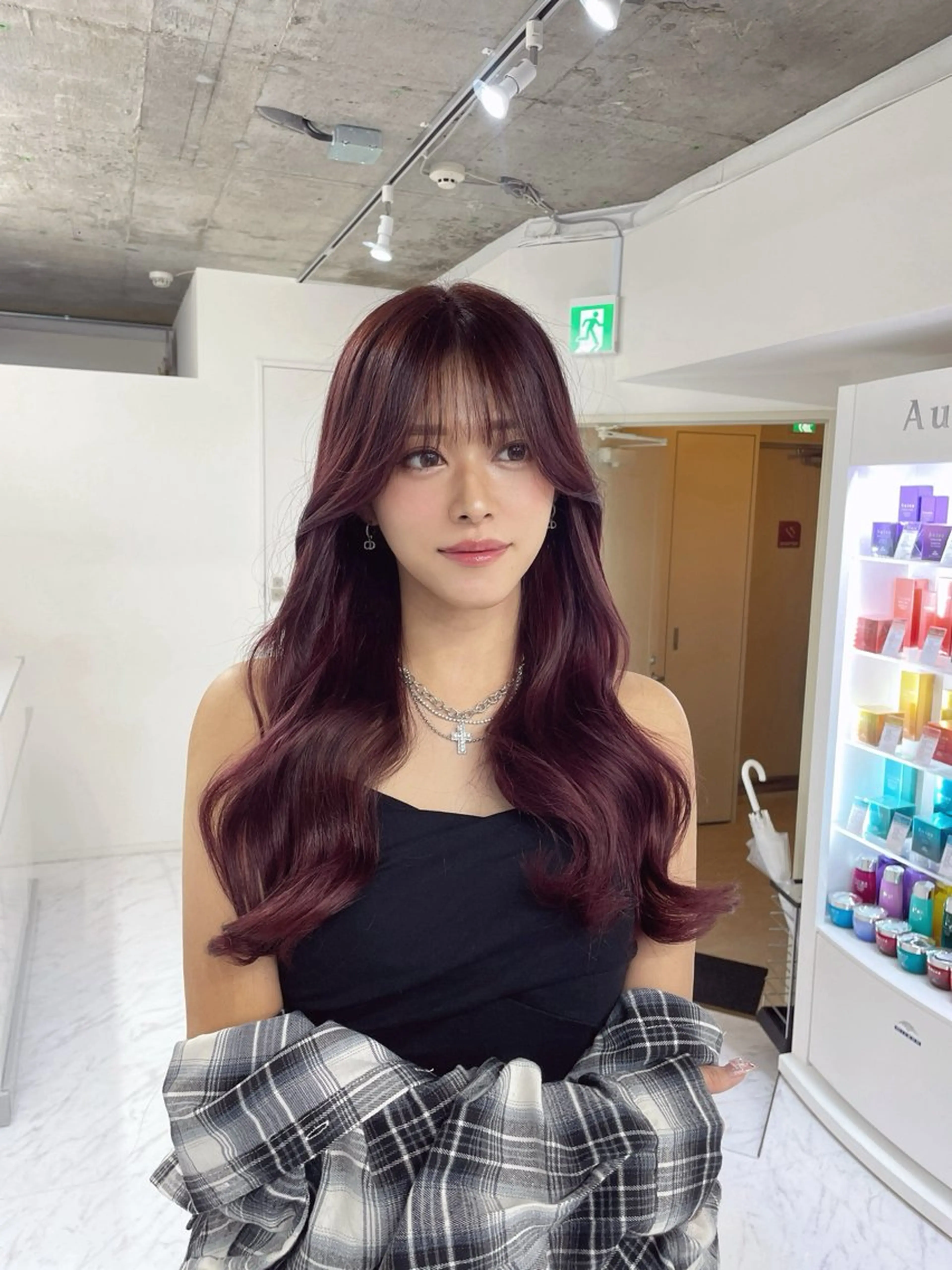 ロング シールエクステ エクステ 髪質改善 韓国風ヘア レイヤーカット loa所属・🦋韓国hair🦋 エクステ店長sakiのヘアスタイル