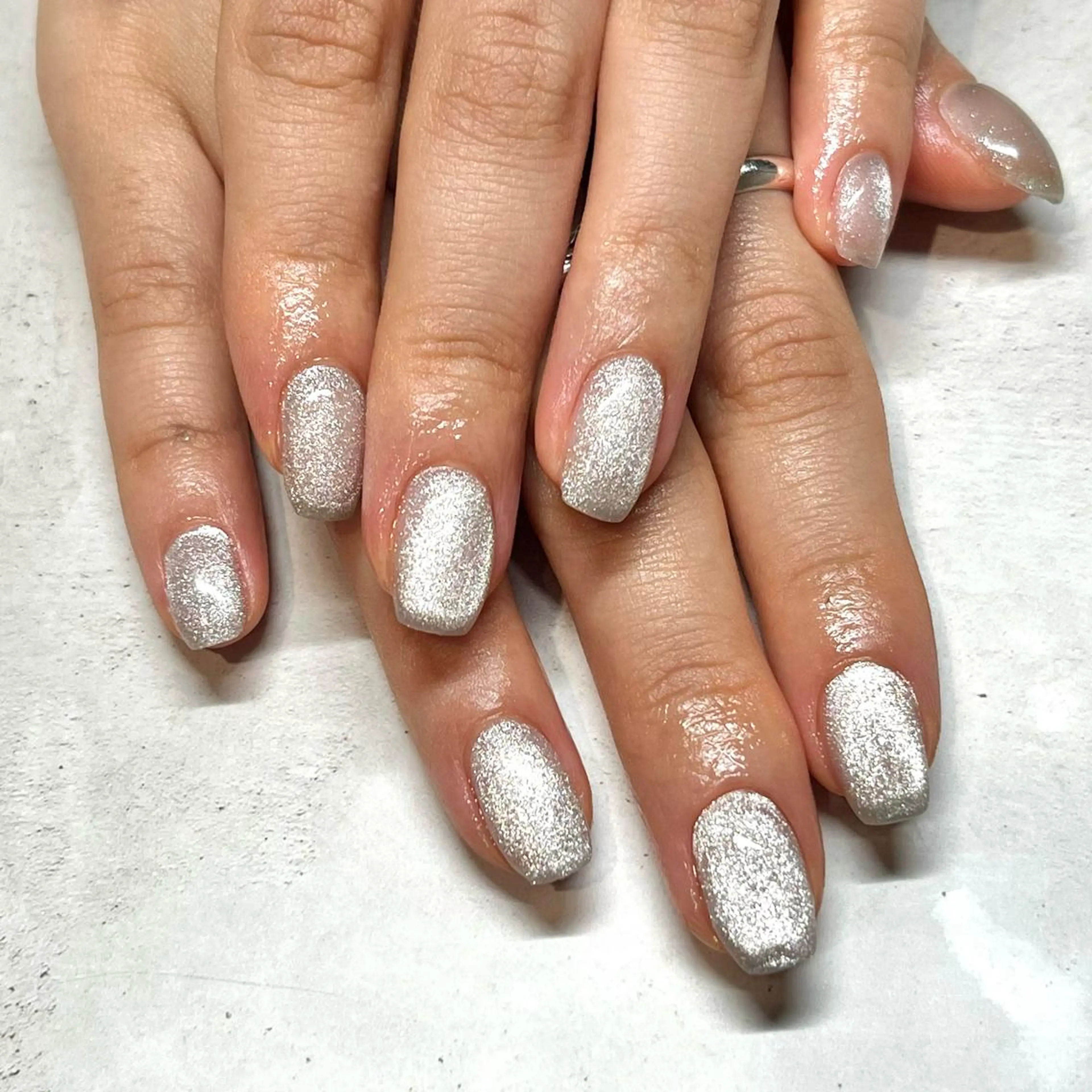 ネイル マグネットネイル 長澤 茉凜のネイルデザイン