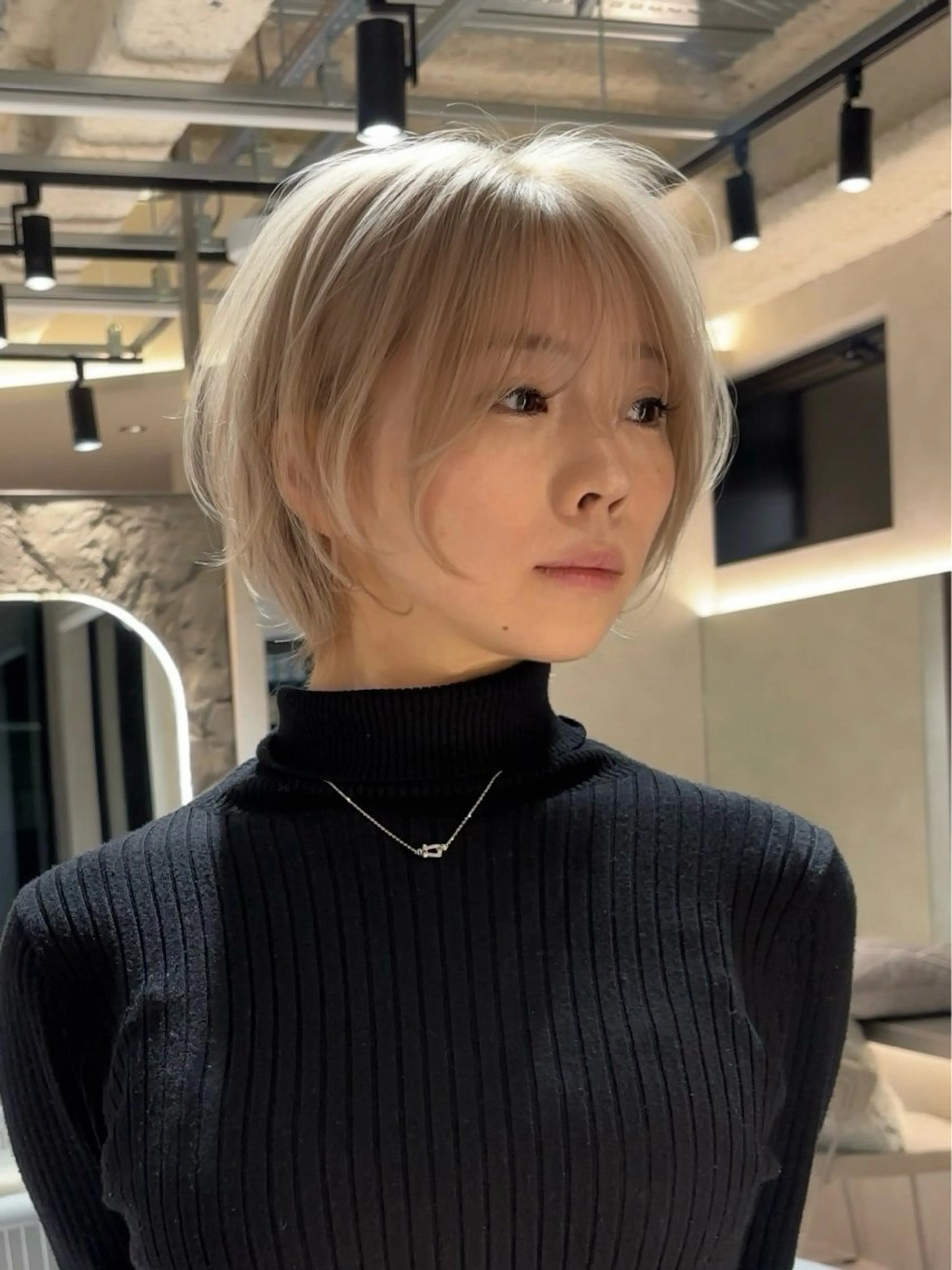 ショート カラー ヘアカラー トリートメント Aster 店長 れおん✂️のヘアスタイル