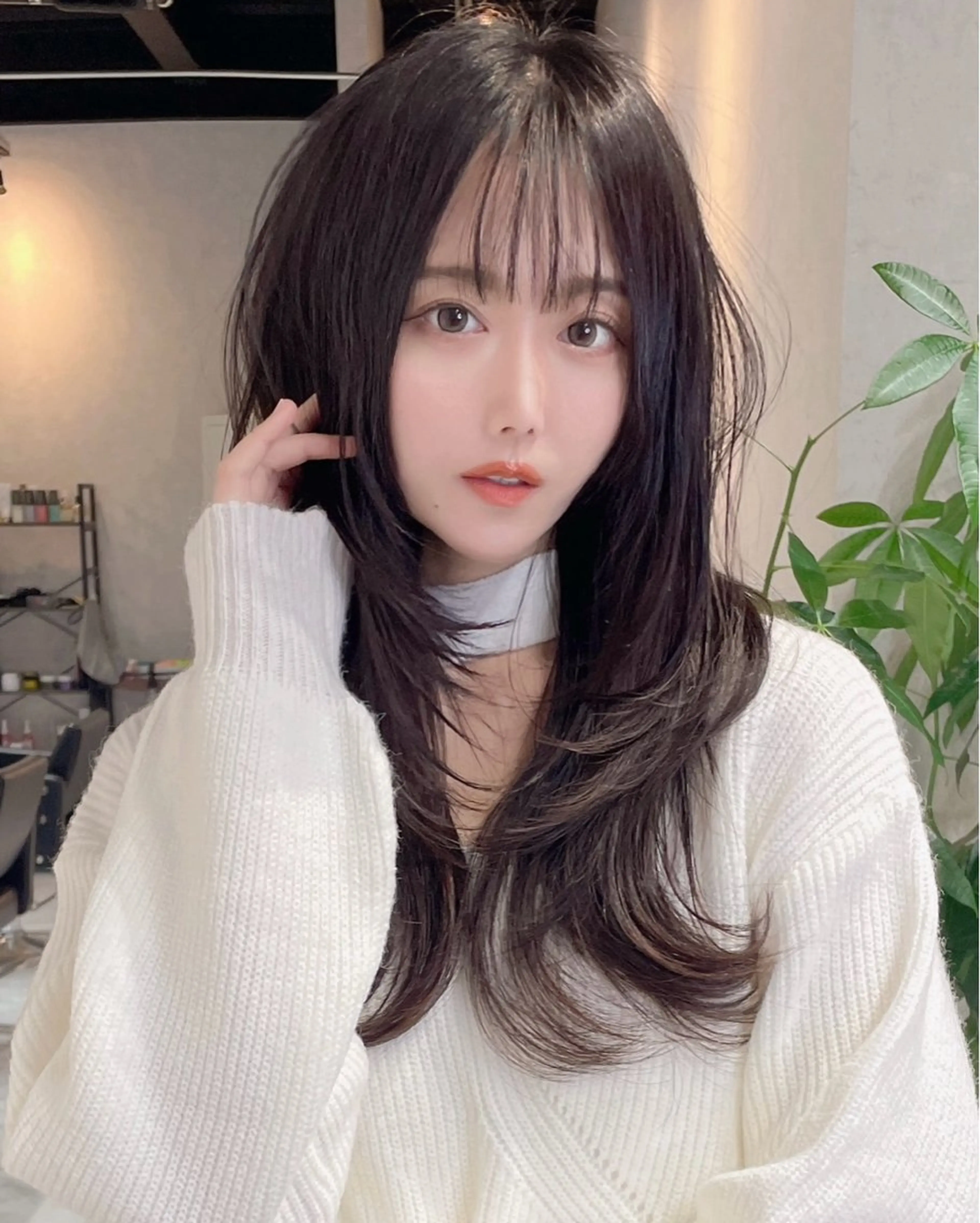 ロング カラー ヘアアレンジ 韓国風ヘア レイヤーカット トリートメント ワンホンヘア カット ヘアカラー トリートメント アンドウ ユウ/ レイヤーカット/韓国のヘアスタイル