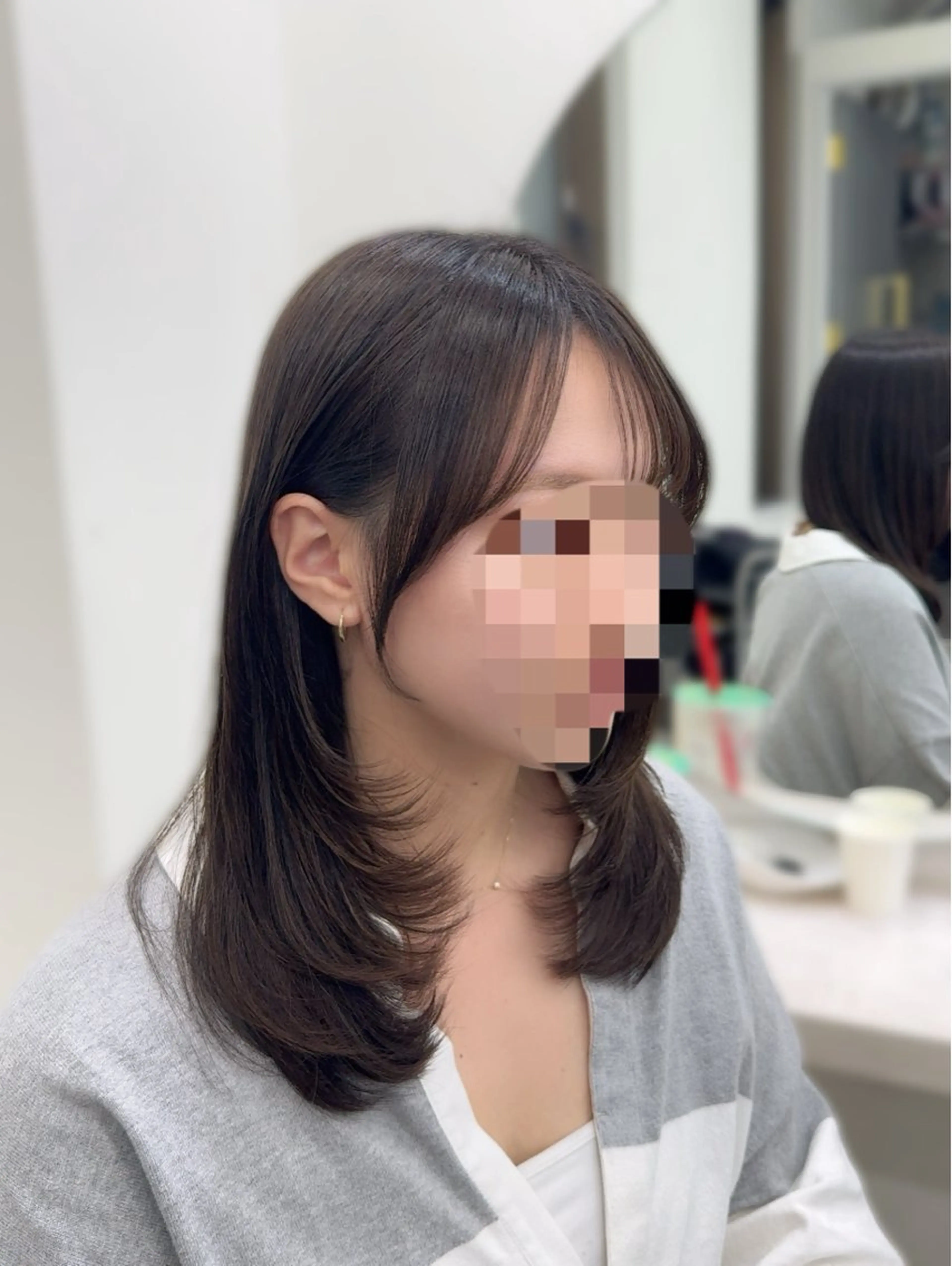 セミロング 韓国風ヘア レイヤーカット カット ヘアカラー 縮毛矯正 トリートメント 韓国風cut/ 縮毛矯正/正岡幹康のヘアスタイル