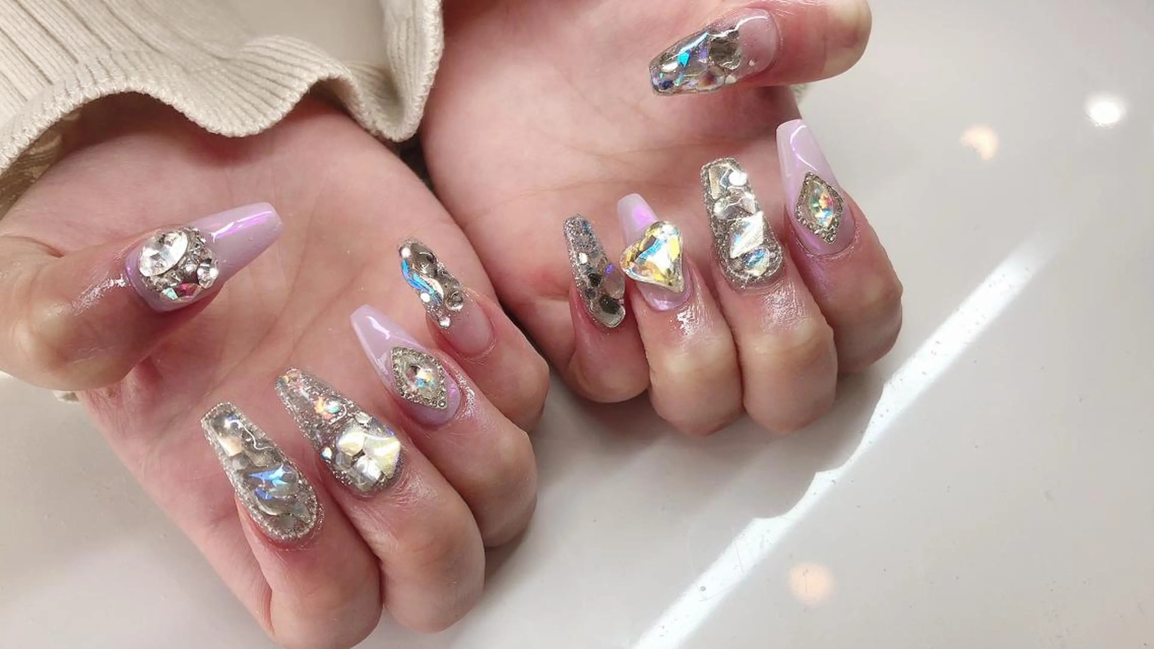 ネイル noix nail &eyeのネイルデザイン