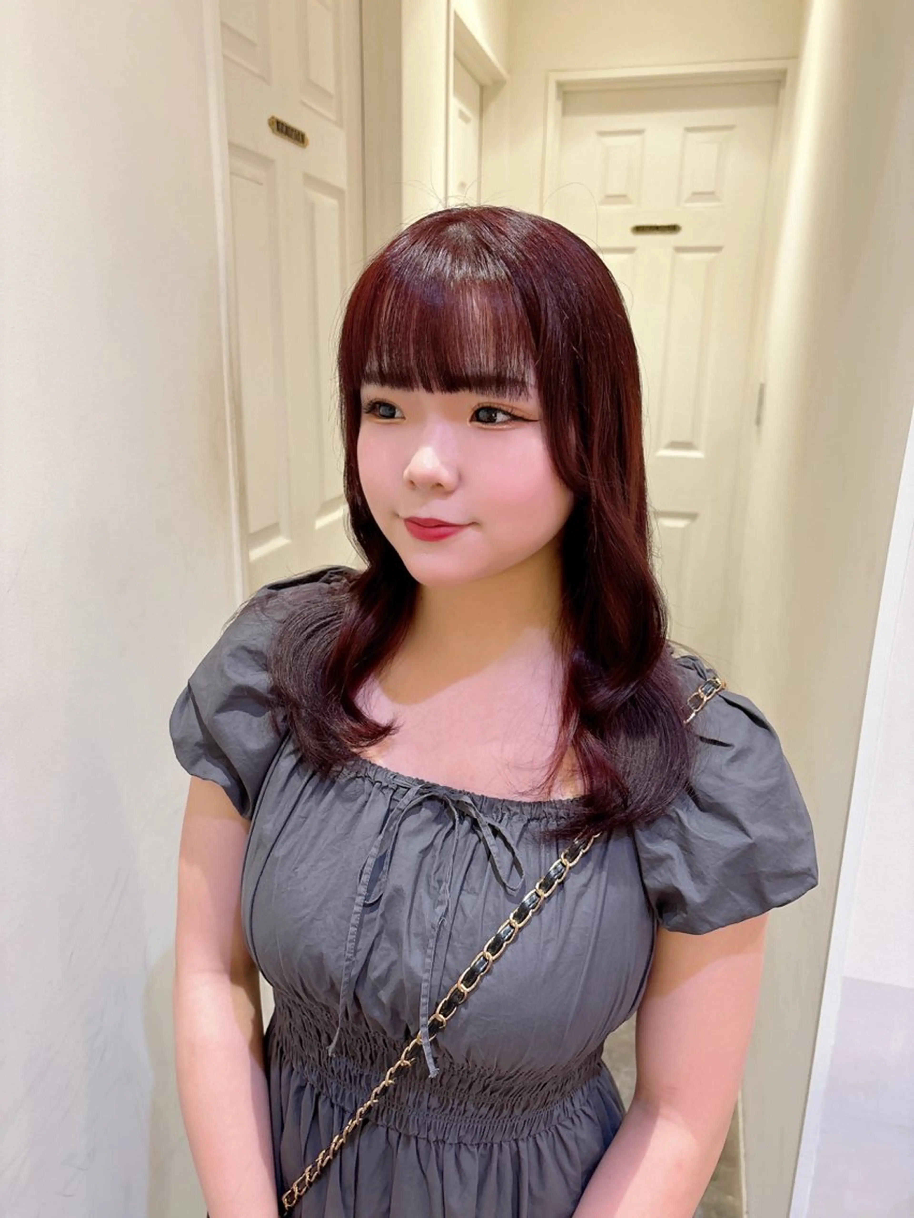 セミロング カラー ブリーチ ブリーチなしカラー レッドカラー エクステ/ハイトーン 🐏☁️miminaのヘアスタイル