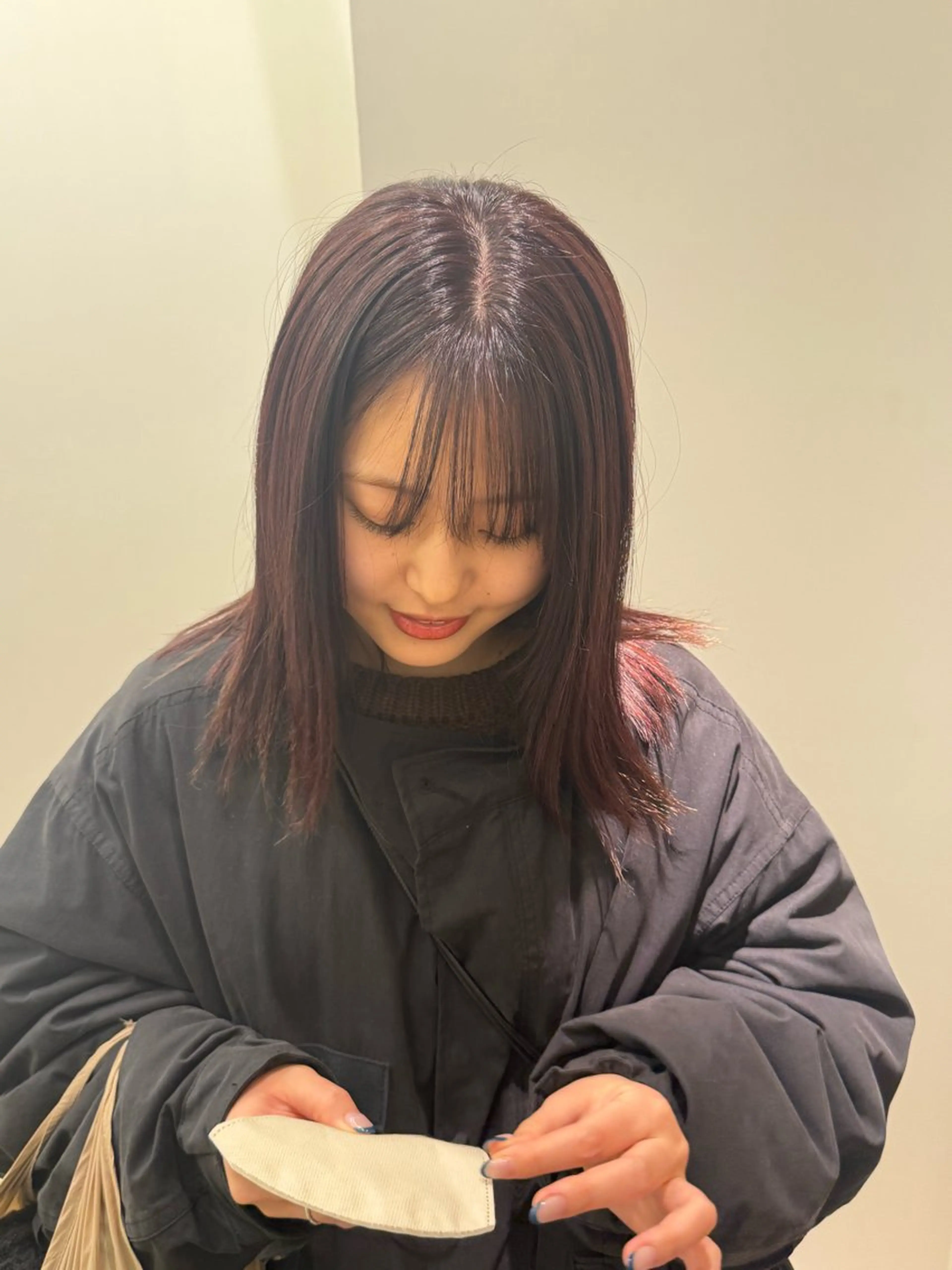 セミロング ヘアカラー ホリグチ ルナのヘアスタイル