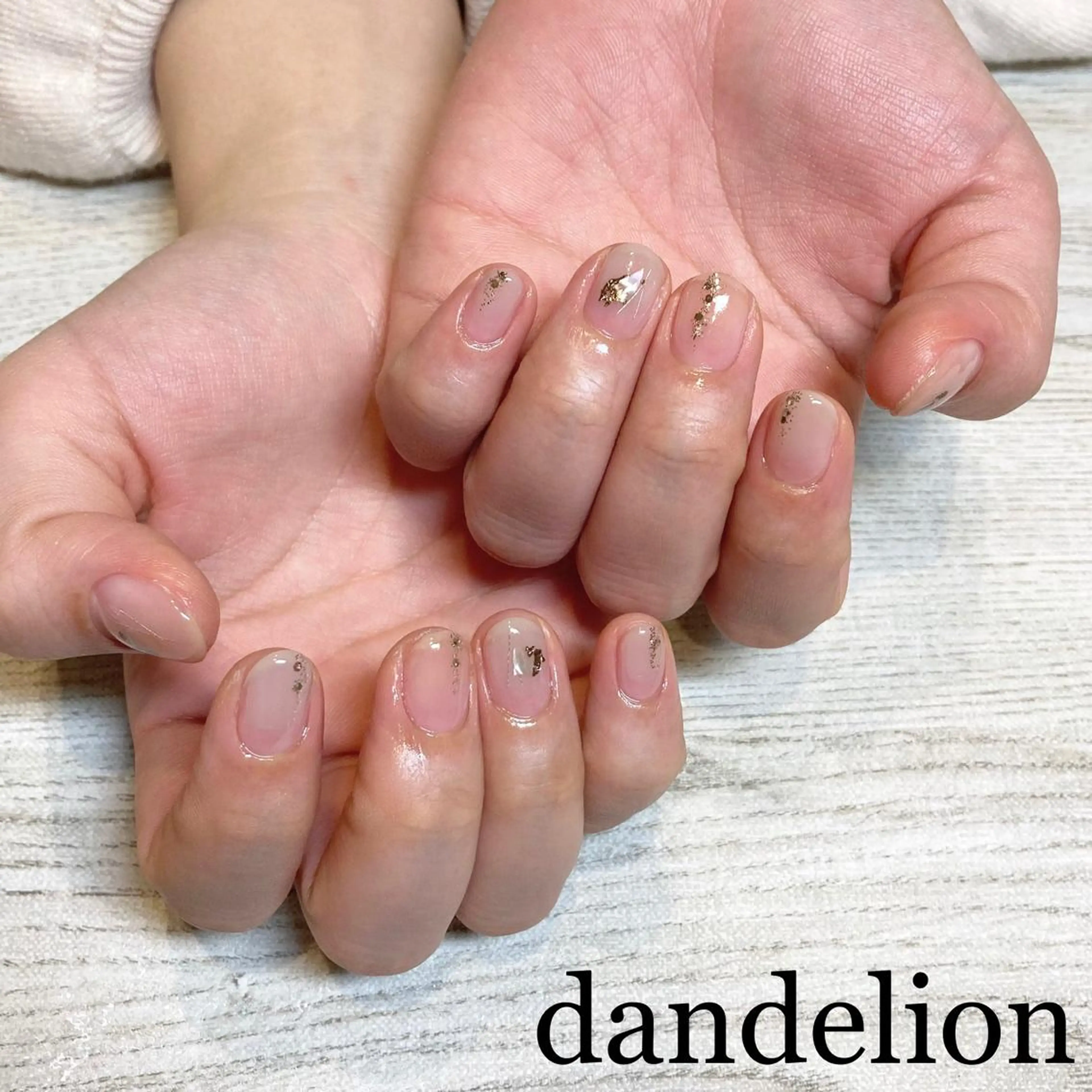 ネイル ハンドネイル ハンドケア dandelion ダンデライオンのネイルデザイン