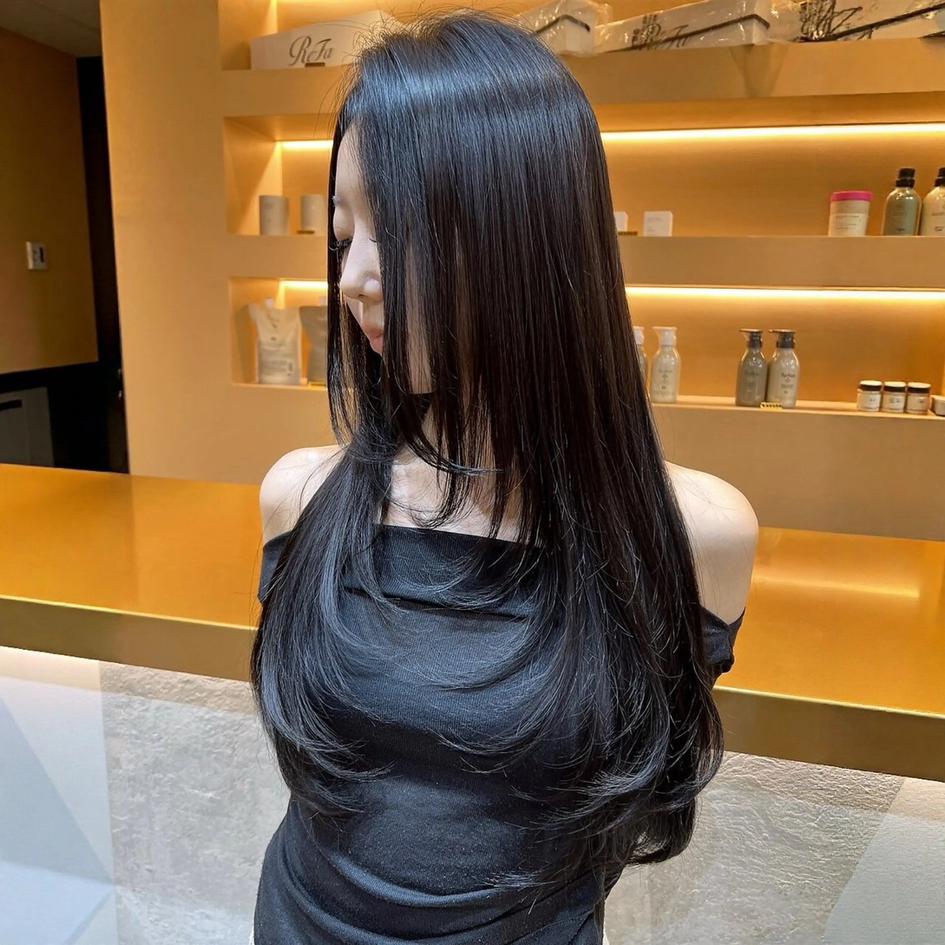 🌼平日限定🎗️U30🎗️【カット+ケアカラー+3STEPトリートメント✨】の写真