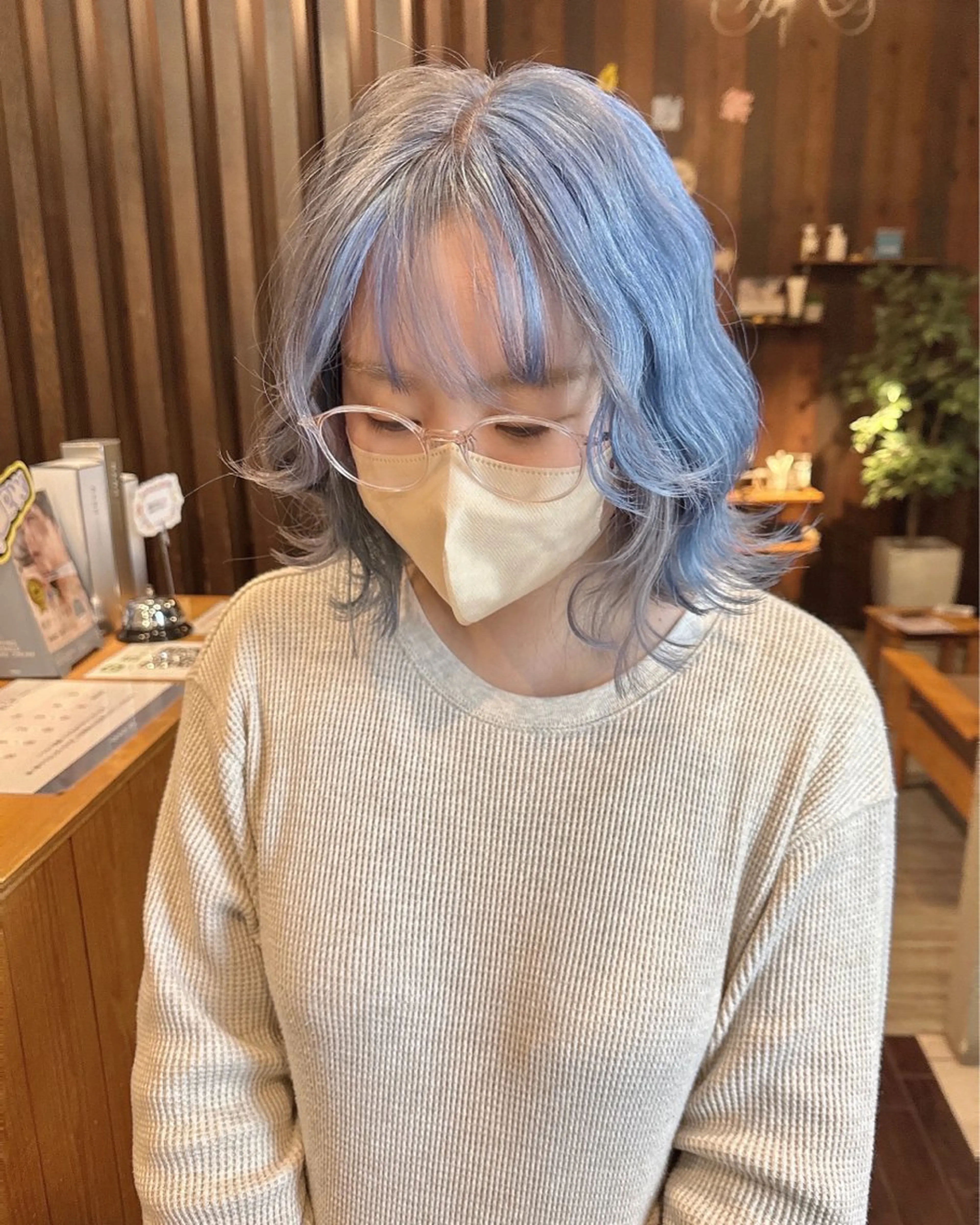 ミディアム ヘアカラー 具志 正太のヘアスタイル