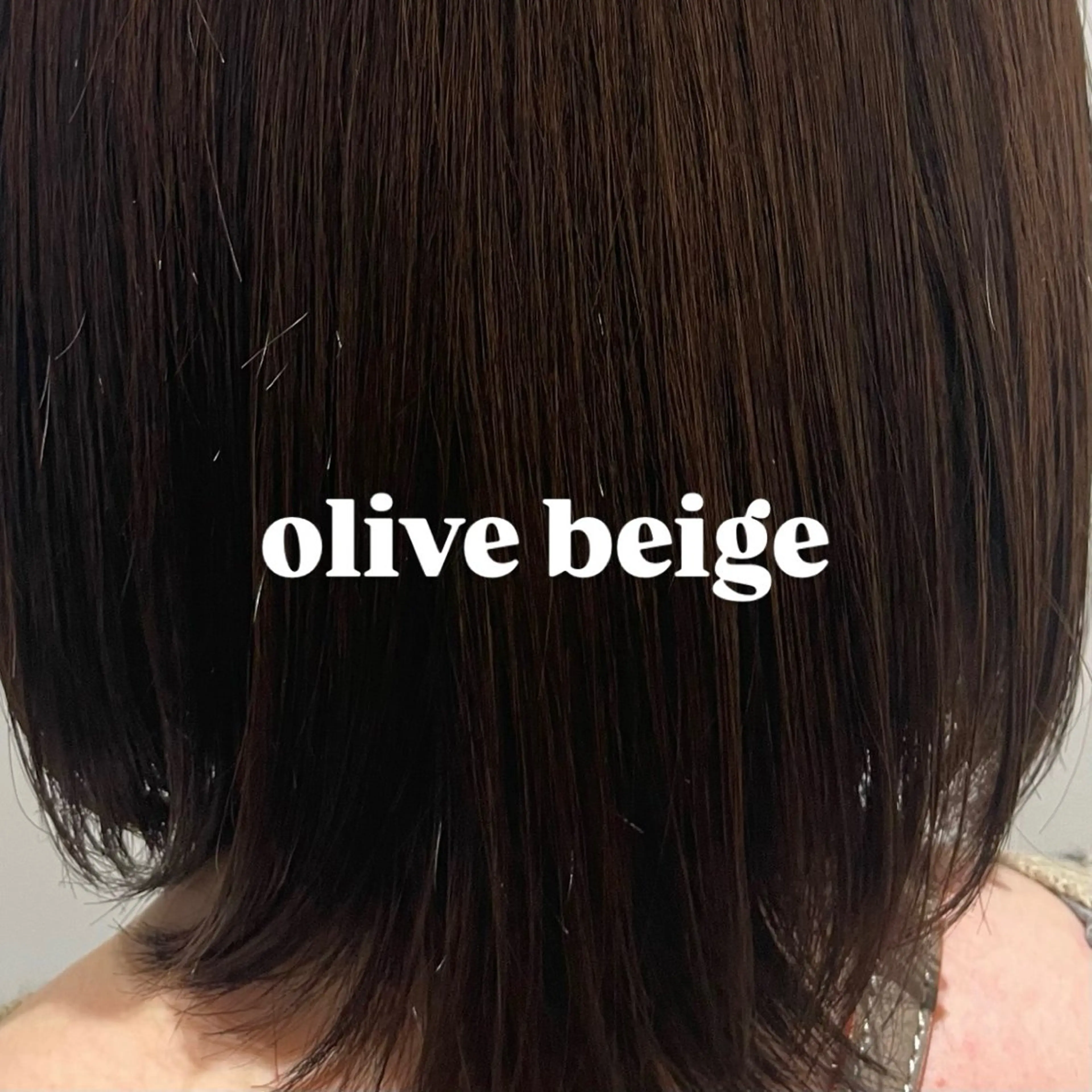 ミディアム カラー ベージュカラー ブリーチ ブリーチなしカラー オリーブベージュ ちほ /ボブスタイルのヘアスタイル