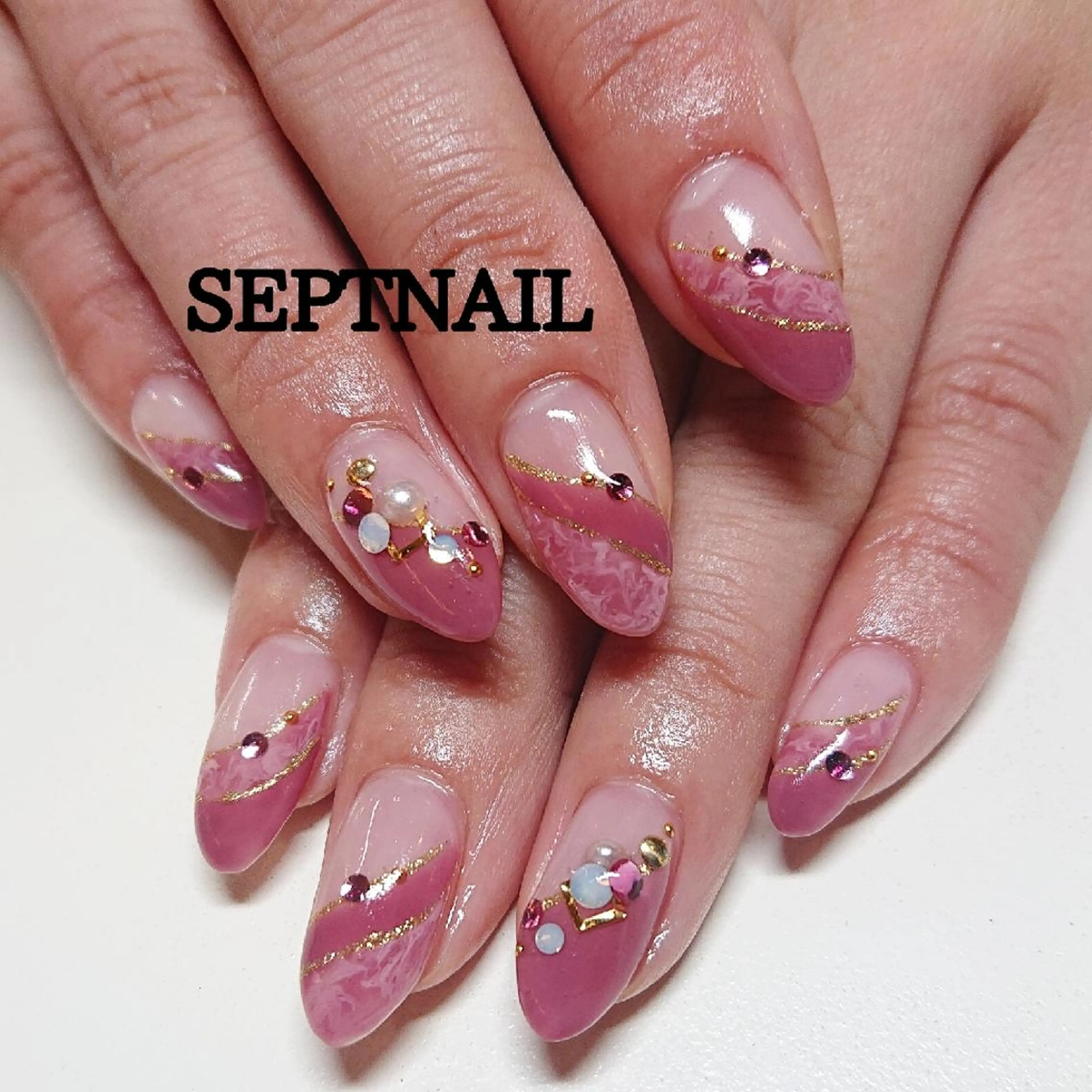 ネイル SEPTNAIL 中澤のネイルデザイン
