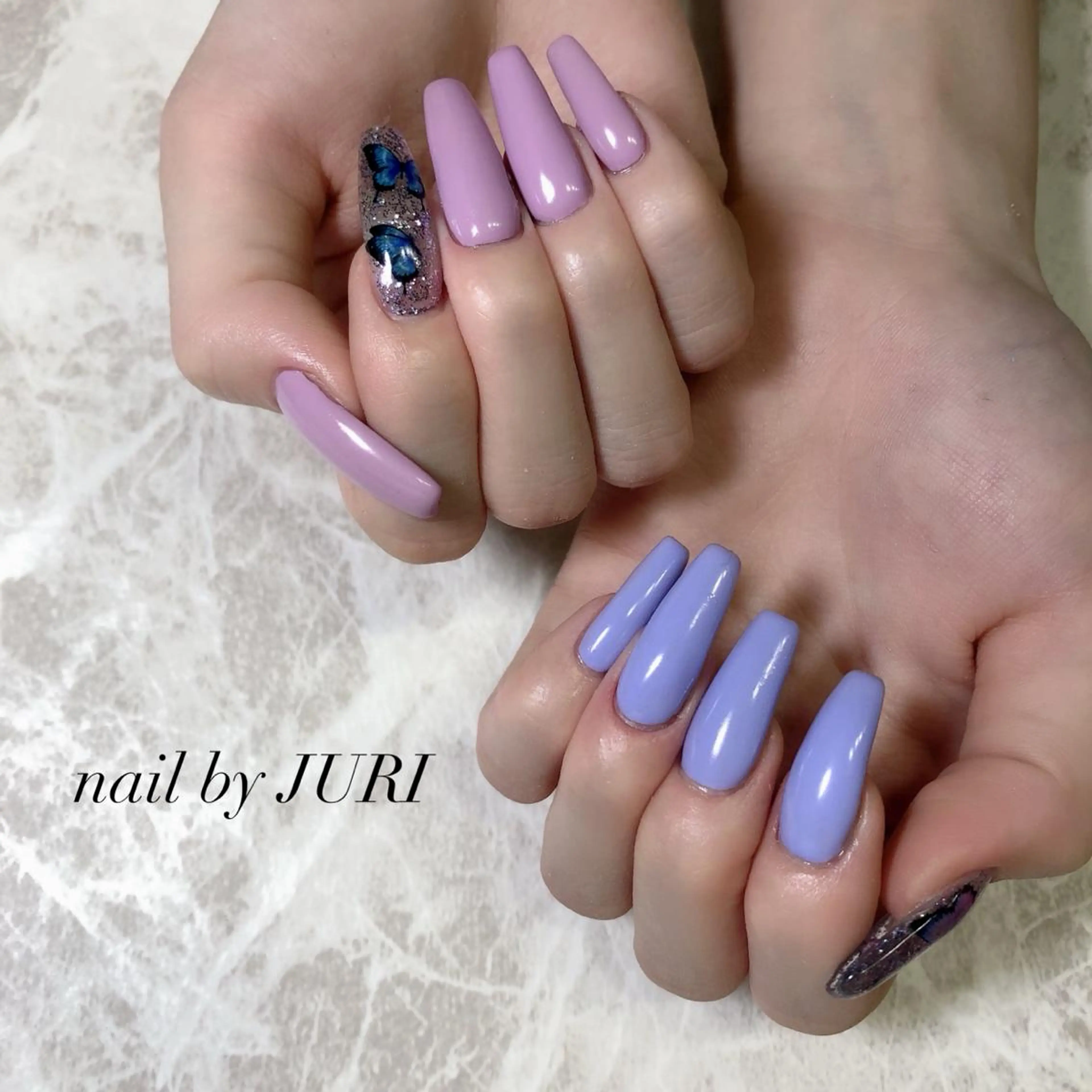 ネイル フットネイル フレンチネイル ジェルネイル ラメ(グリッター) ラメグラデーション NEO Beauty Salon所属・𝐍𝐄𝐎 𝐉𝐔𝐑𝐈のネイルデザイン