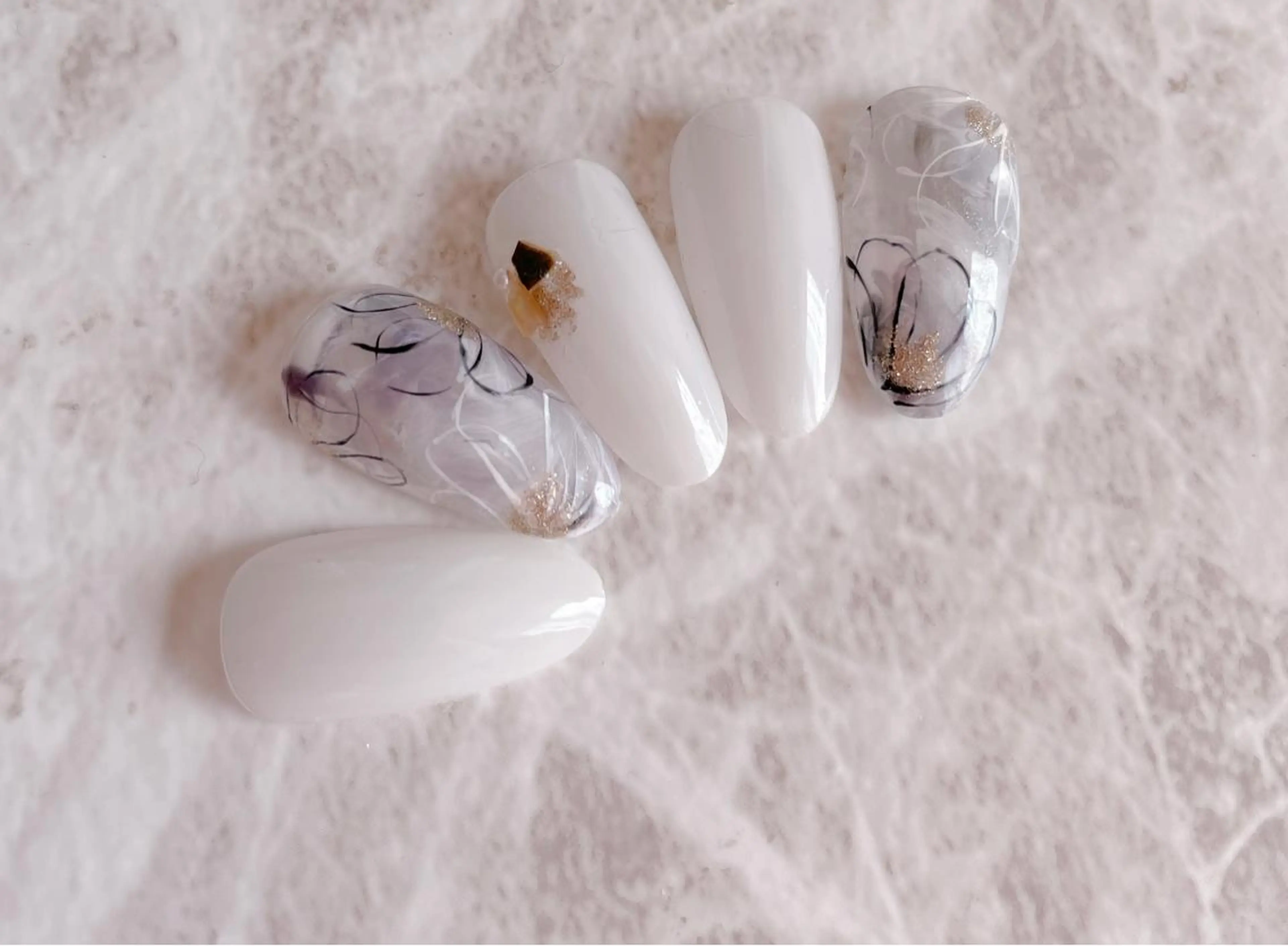 ネイル 塚田 由香里のネイルデザイン