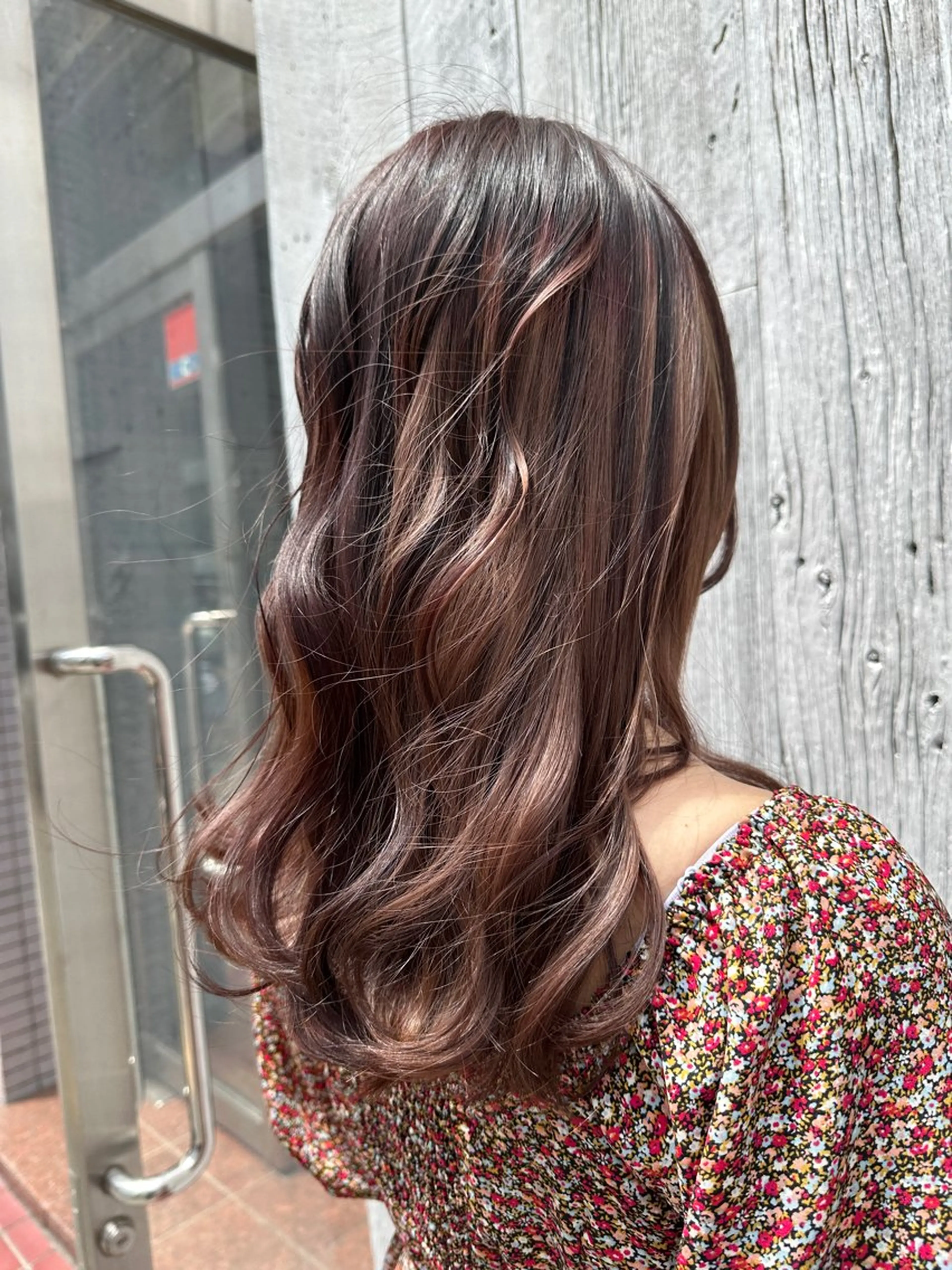 セミロング カラー ブラウンカラー ピンクカラー ピンクブラウン オタクアイリスト 🎀🪞山﨑愛菜のマツエク・マツパデザイン