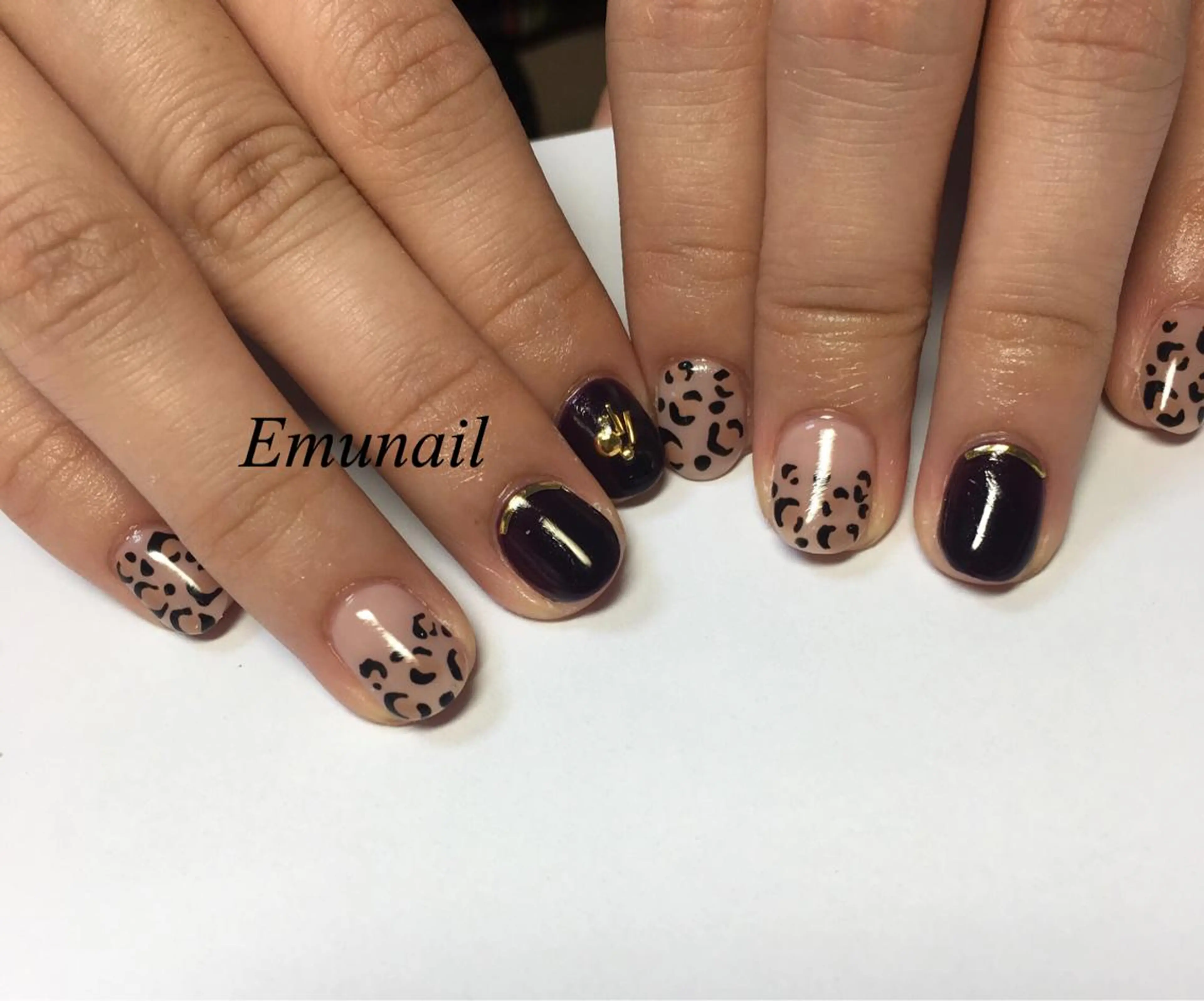 ネイル ハンドネイル Emu Nailのネイルデザイン